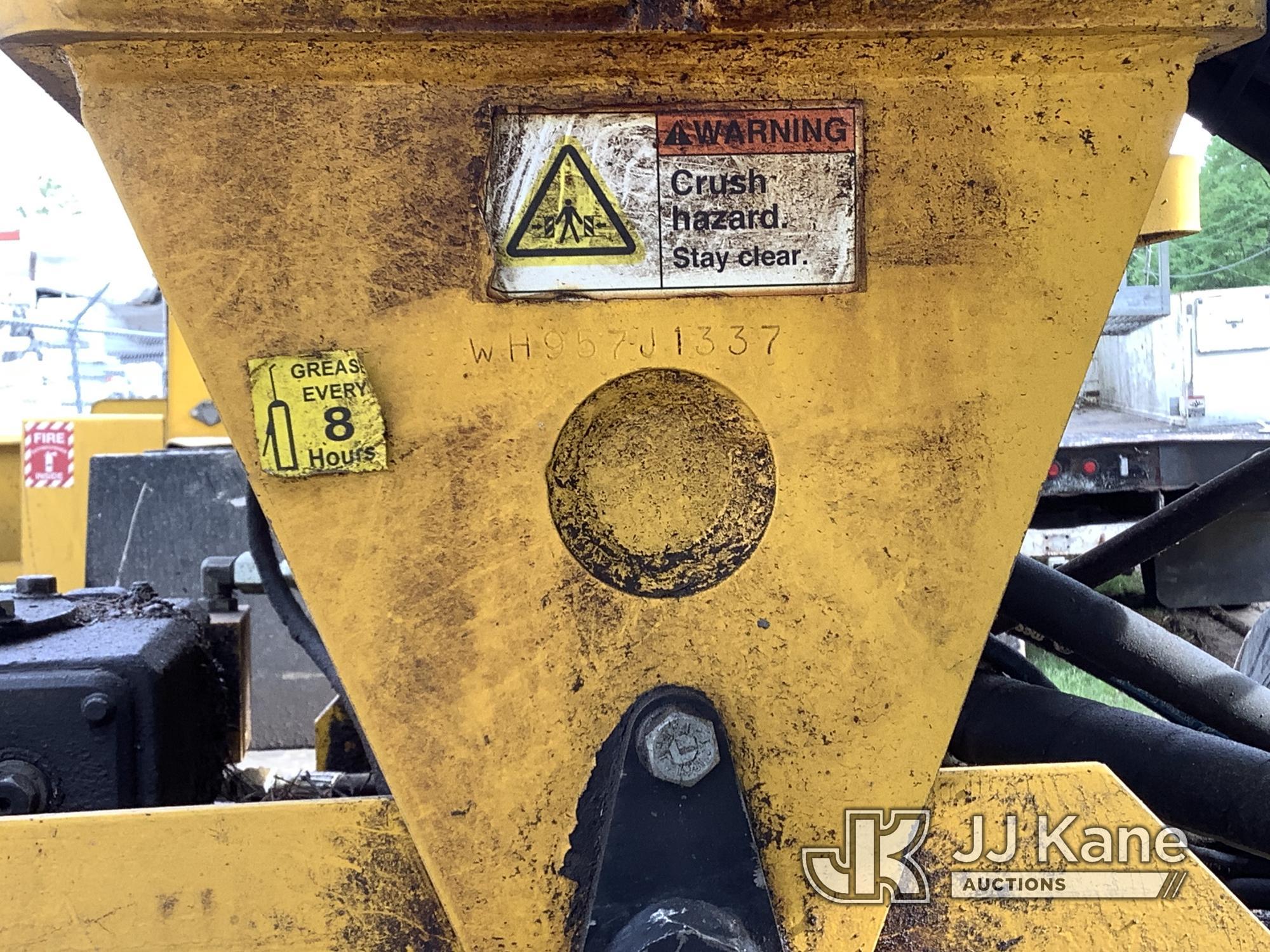 (Graysville, AL) 2016 Jarraff 4 Wheel Drive Skid Steer Loader Runs, Moves & Operates)(Seller States: