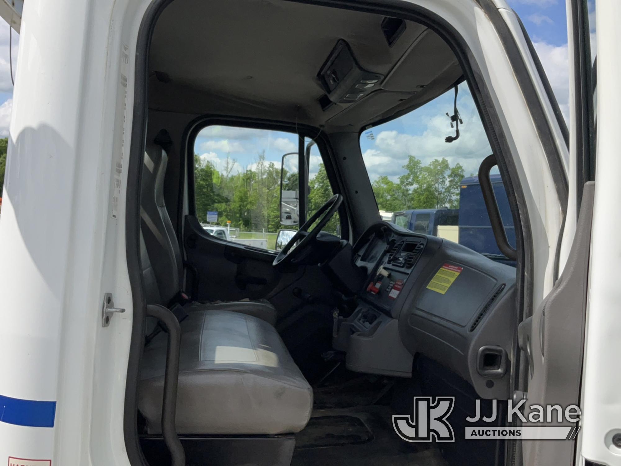 (Verona, KY) Altec DM47-TR, Digger Derrick rear mounted on 2011 Freightliner M2 106 Utility Truck Ru