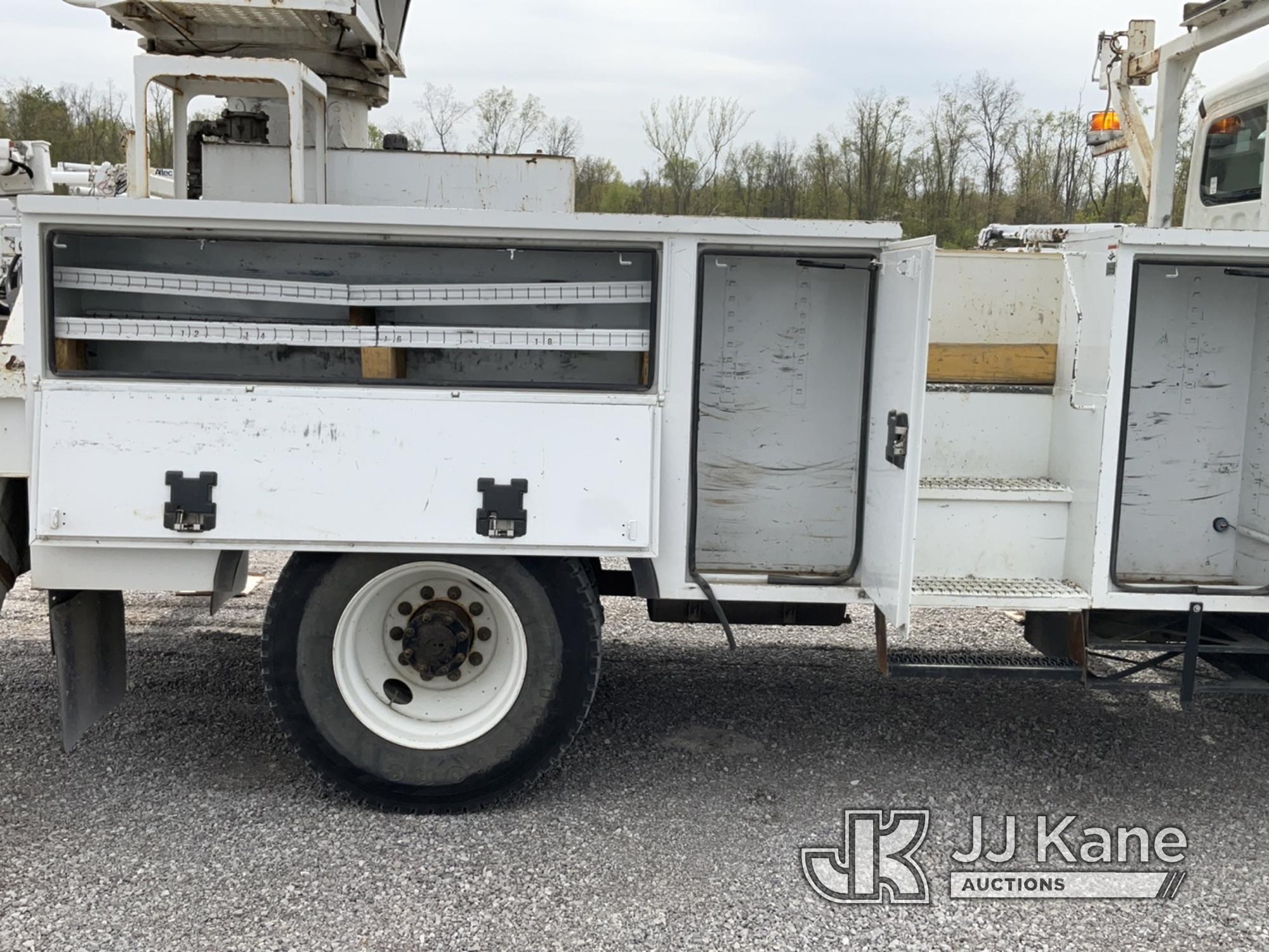 (Verona, KY) Altec DC47-TR, Digger Derrick rear mounted on 2016 Freightliner M2 106 4x4 Utility Truc