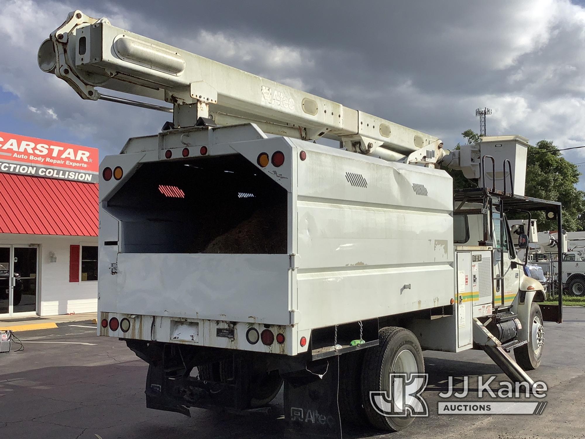 (Ocala, FL) Altec LRV56, Over-Center Bucket Truck mounted behind cab on 2007 International 4300 Chip