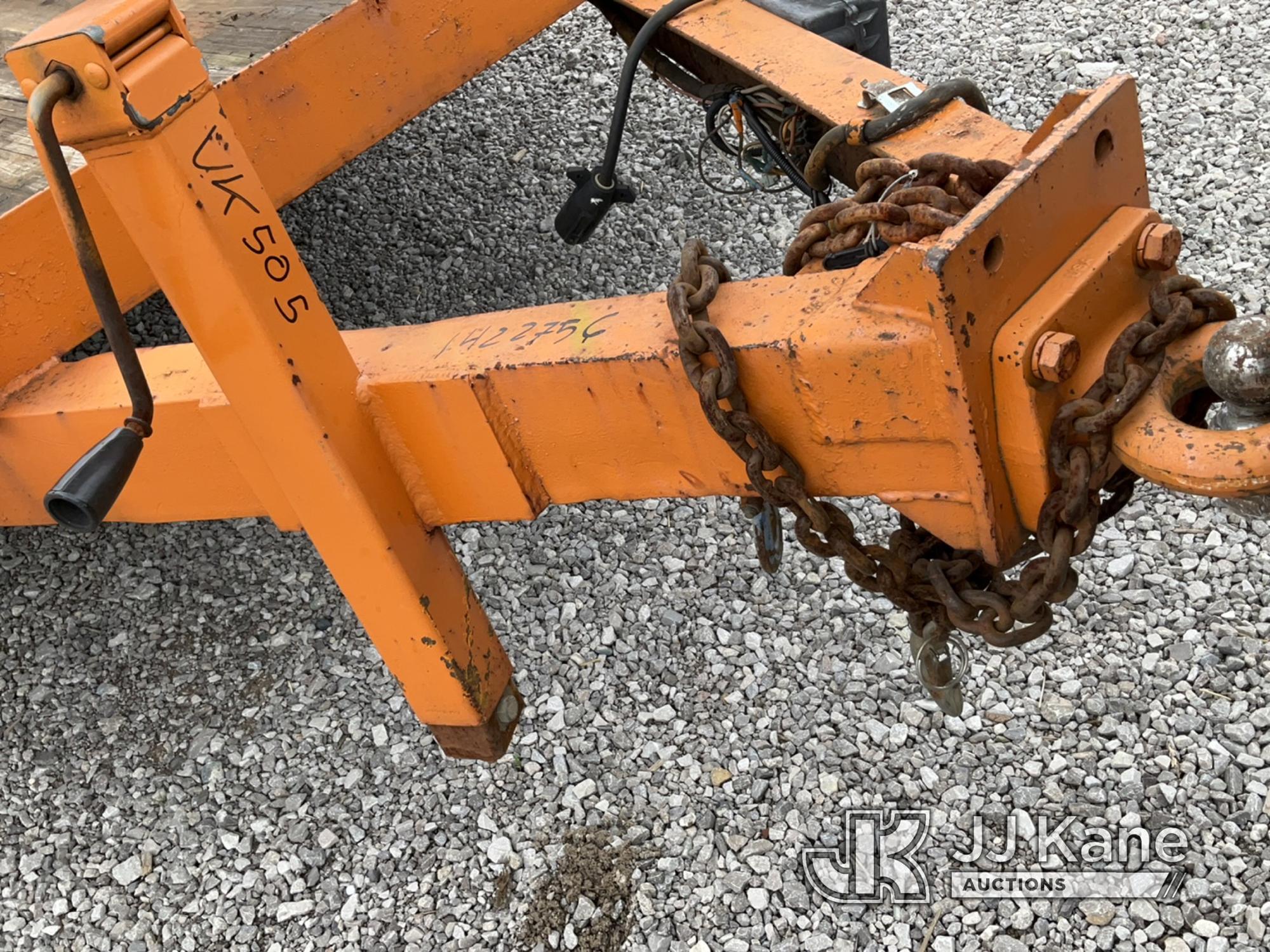 (Verona, KY) 1993 Berh T/A Tagalong Equipment Trailer Seller Notes: Cracked Frame