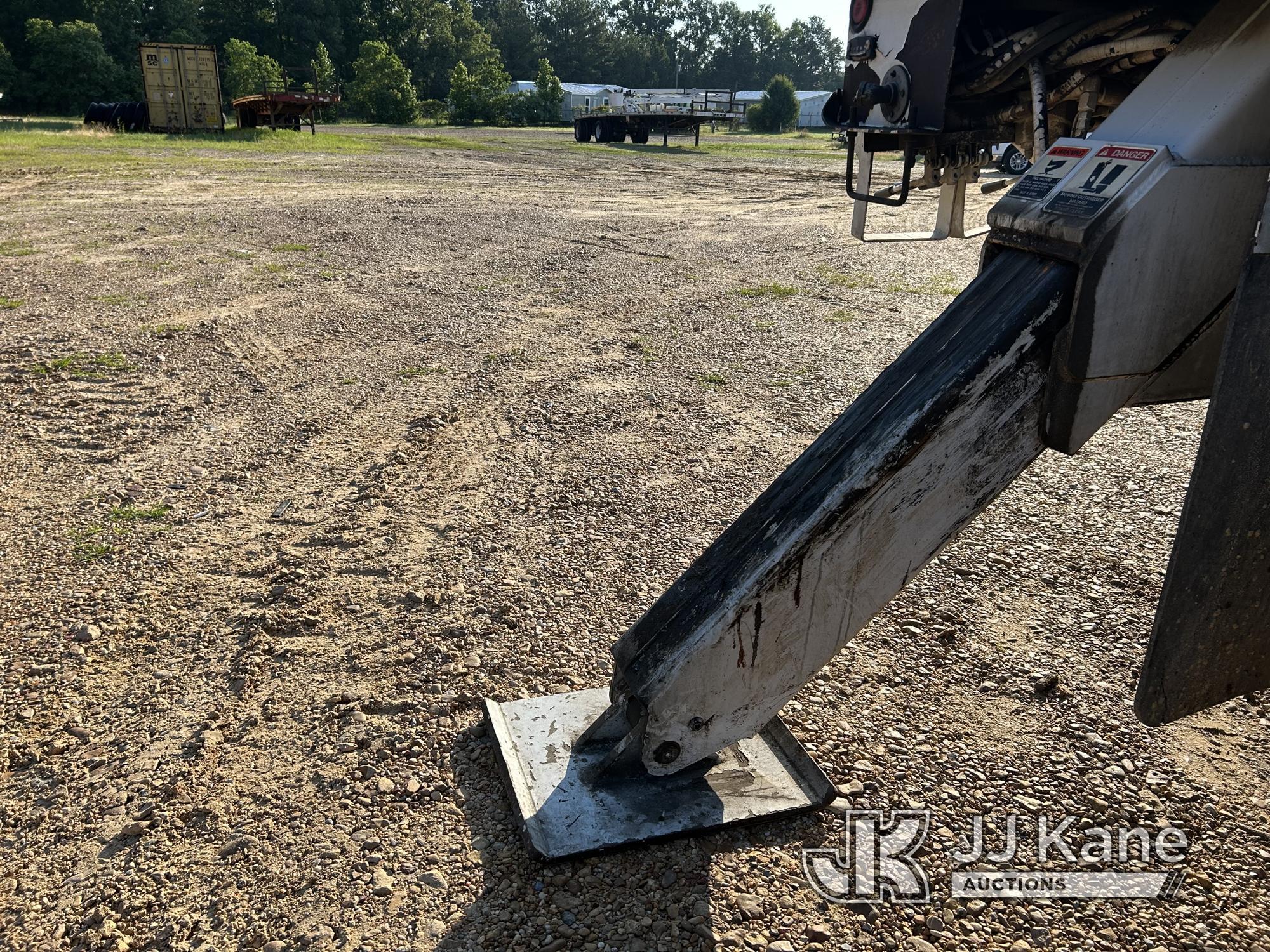 (Byram, MS) Altec DC47-TR, Digger Derrick rear mounted on 2013 International 4300 Flatbed/Utility Tr