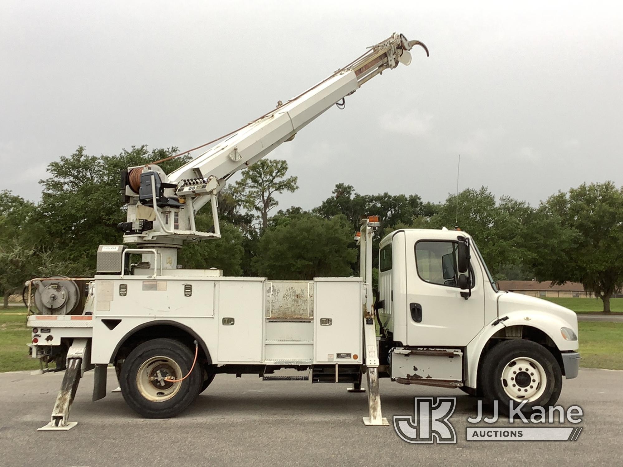 (Ocala, FL) Altec DM47-TR, Digger Derrick rear mounted on 2014 Freightliner M2 106 Utility Truck, El