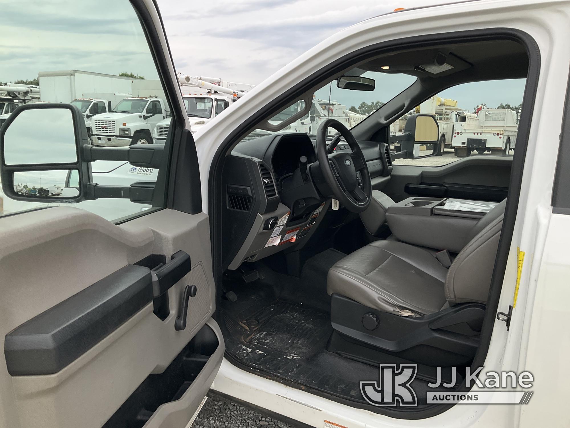 (Villa Rica, GA) Altec AT40G, Articulating & Telescopic Bucket Truck mounted behind cab on 2019 Ford