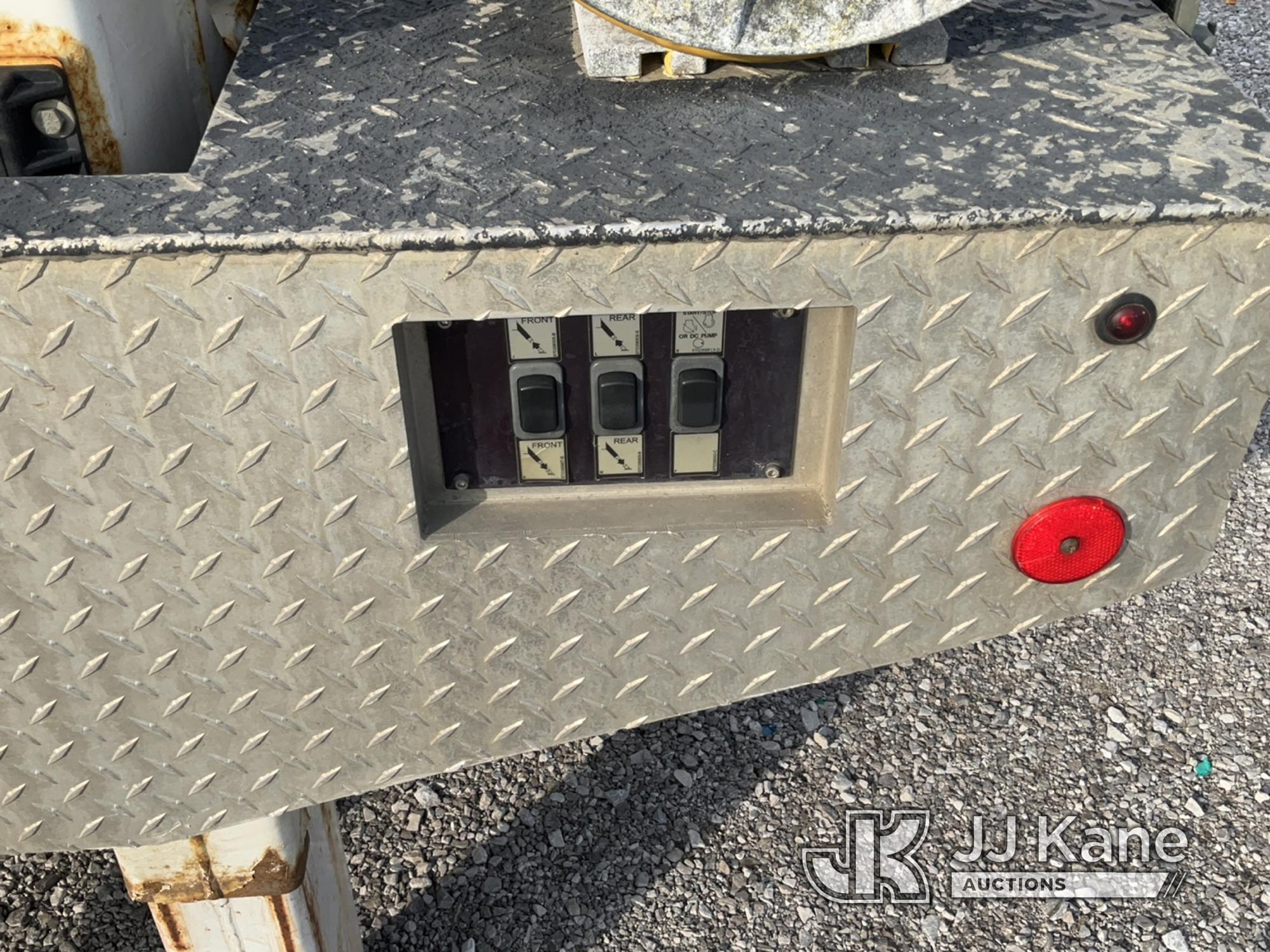 (Verona, KY) Altec AT48M, Articulating & Telescopic Material Handling Bucket Truck center mounted on