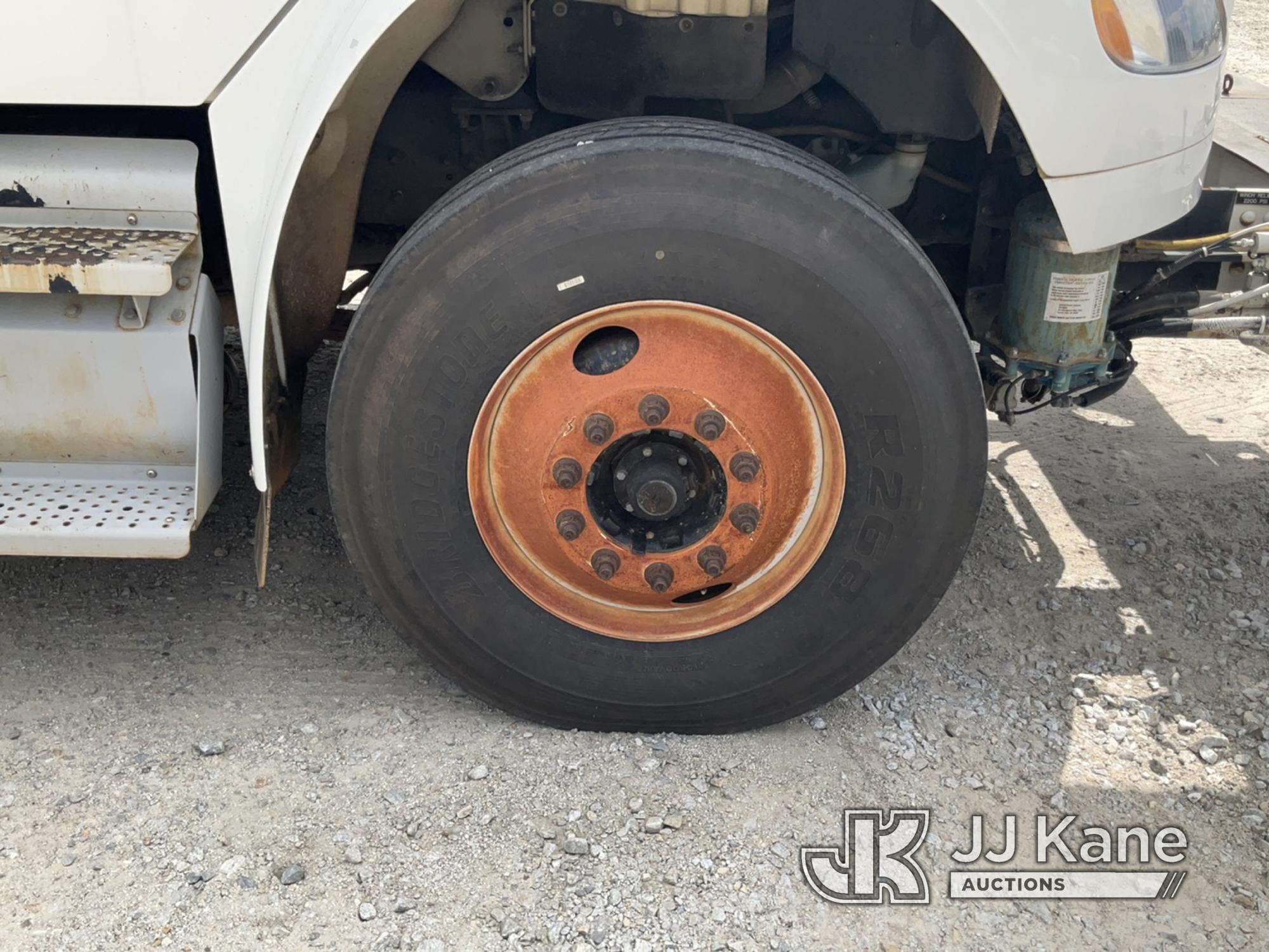 (Villa Rica, GA) Altec AA755-MH, Material Handling Bucket Truck rear mounted on 2011 Freightliner M2