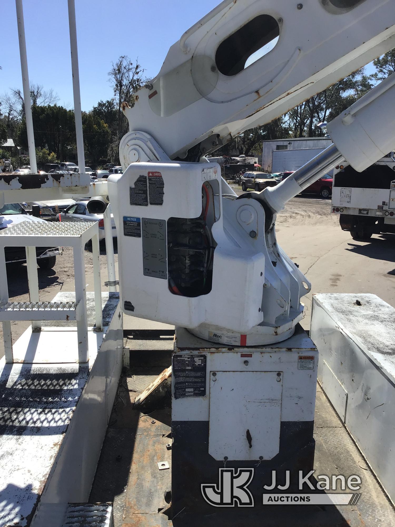 (Ocala, FL) Altec AA55, Material Handling Bucket Truck rear mounted on 2017 International 4300 Utili