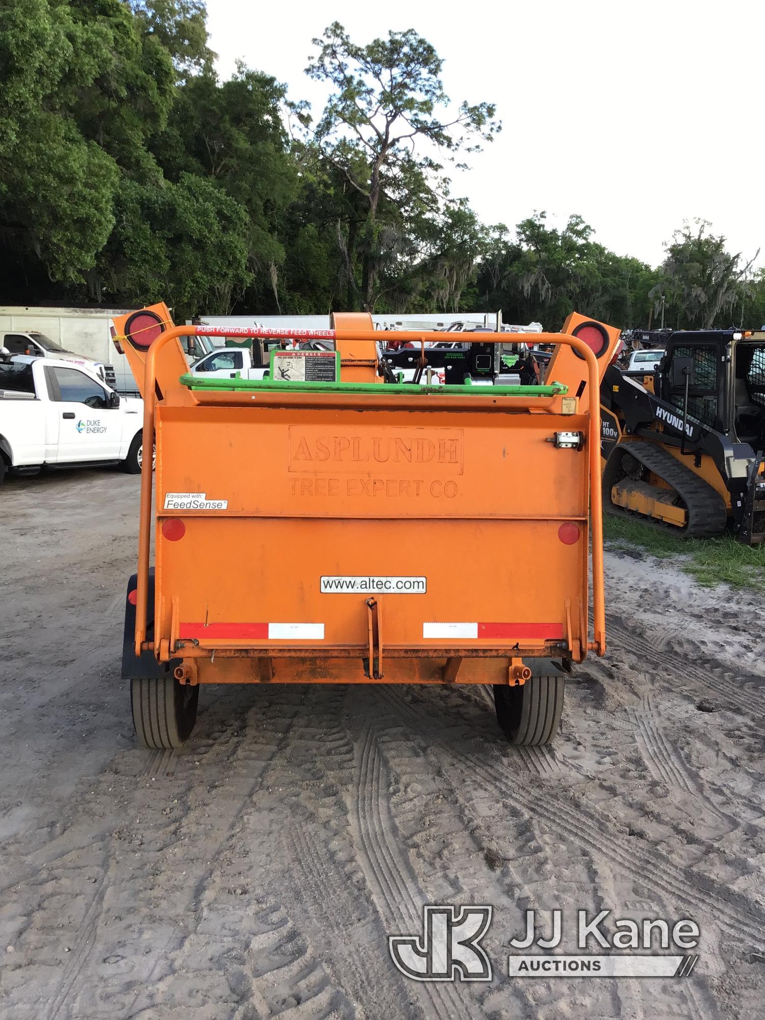 (Ocala, FL) 2015 Altec DRM12 Chipper (12in Drum) Runs) (Minor Body Damage