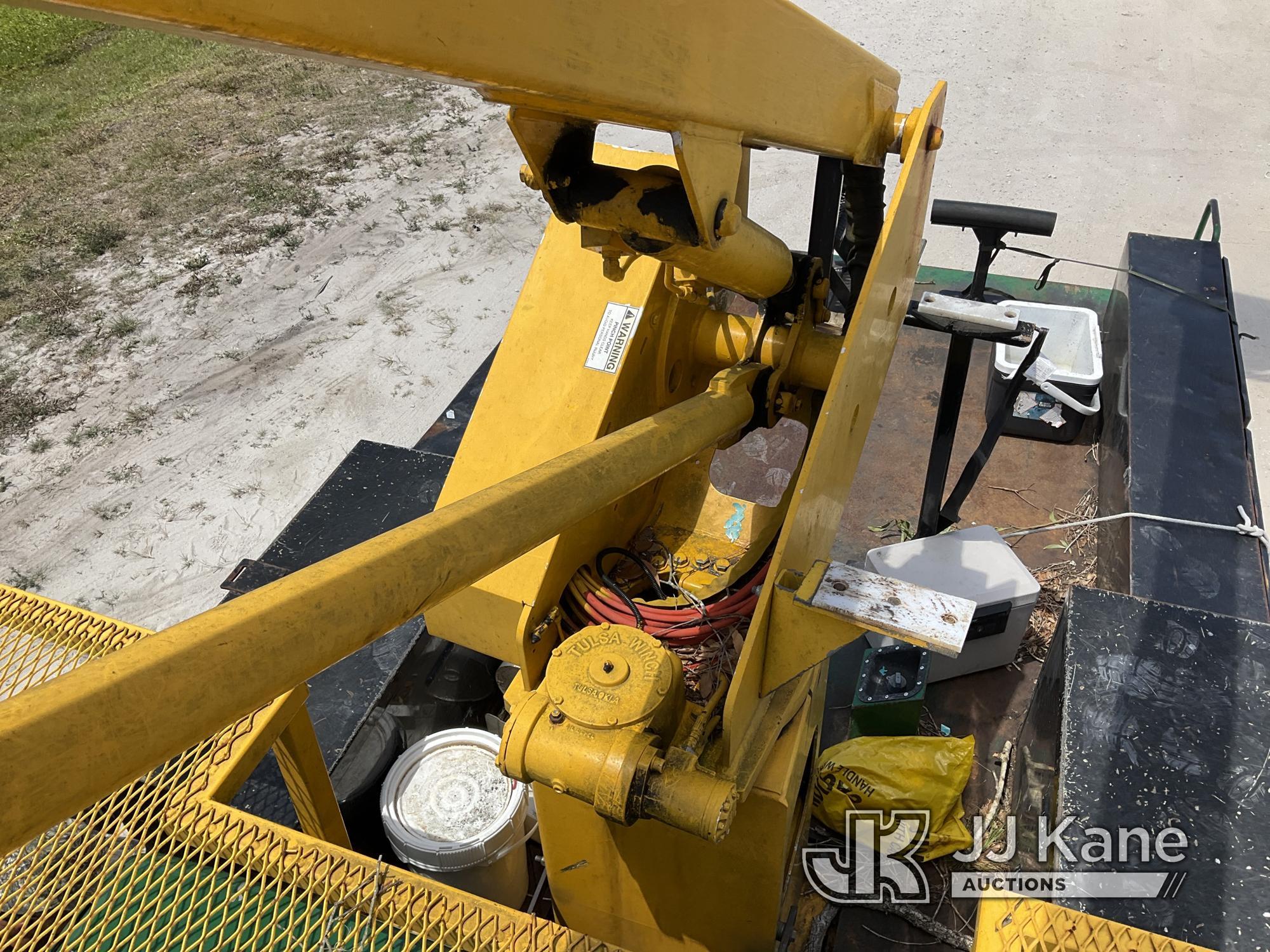 (Westlake, FL) Terex/HiRanger LT40, Articulating & Telescopic Bucket mounted behind cab on 2015 Ford