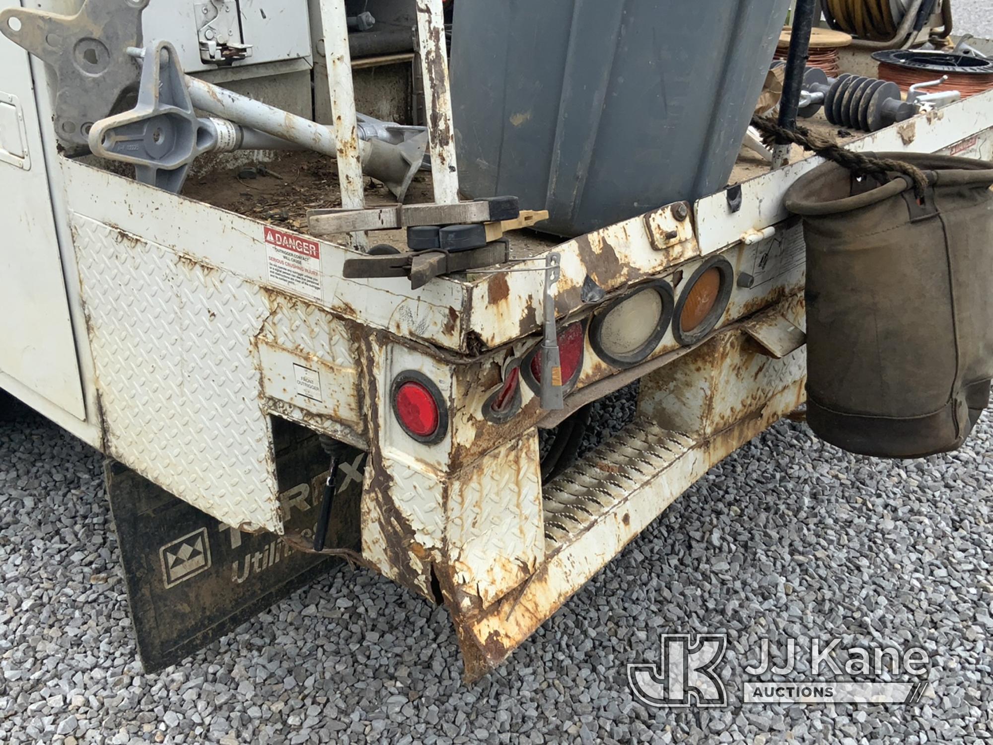 (New Tazewell, TN) Hi-Ranger HR-37M, Articulating & Telescopic Material Handling Bucket Truck mounte