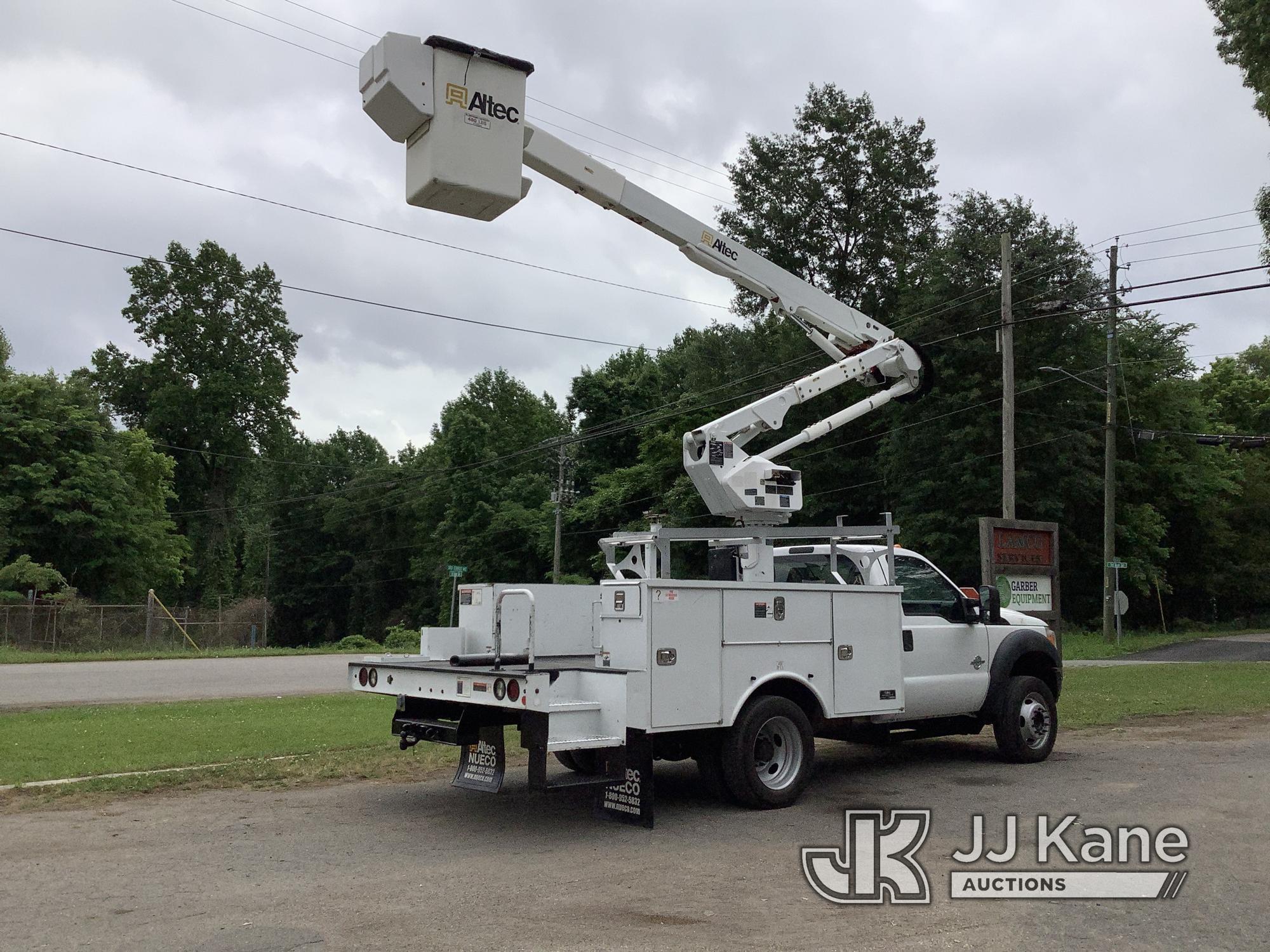 (Graysville, AL) Altec AT40G, Articulating & Telescopic Bucket Truck mounted behind cab on 2016 Ford