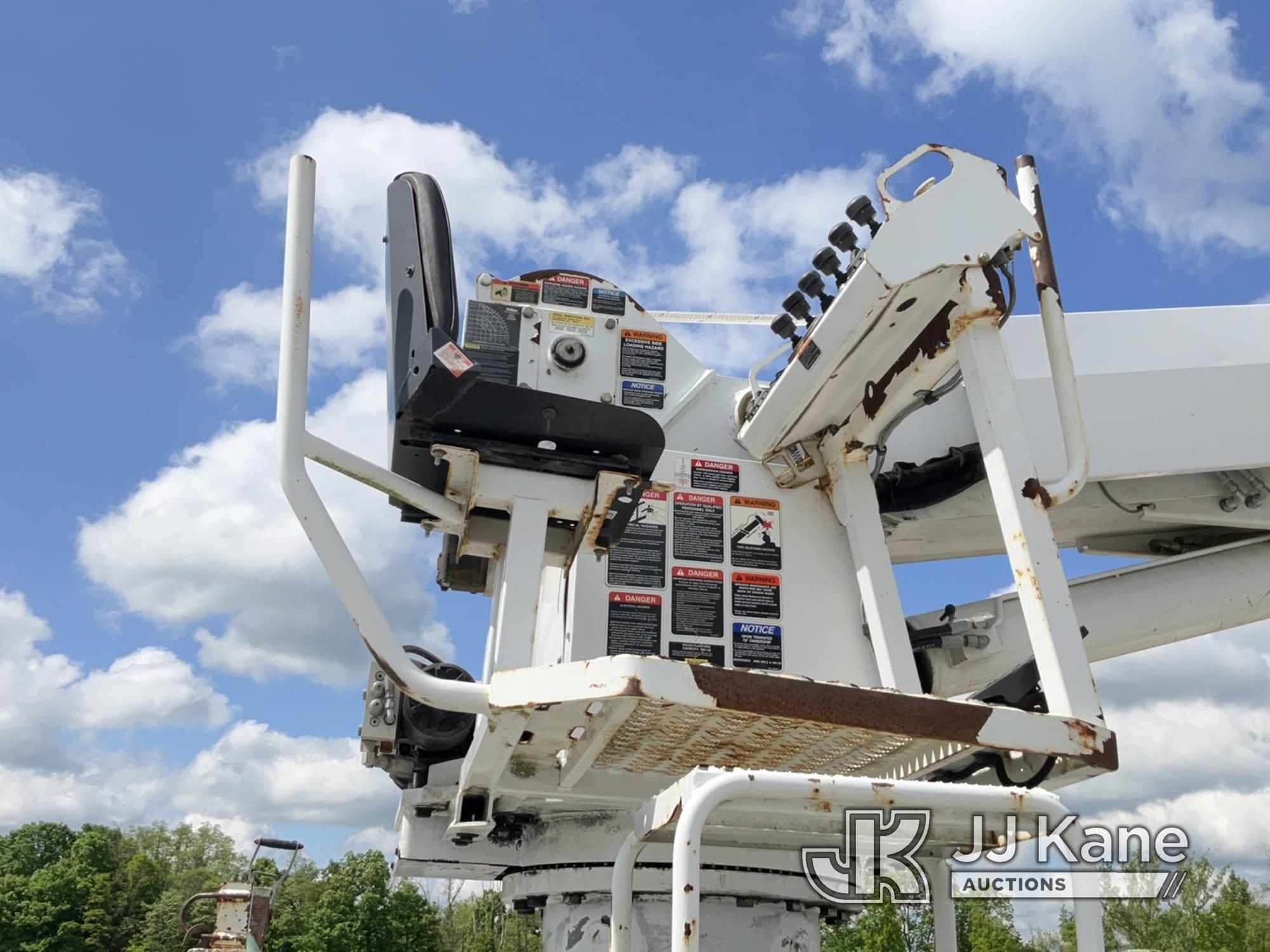 (Verona, KY) Altec DM47-TR, Digger Derrick rear mounted on 2011 Freightliner M2 106 Utility Truck Ru