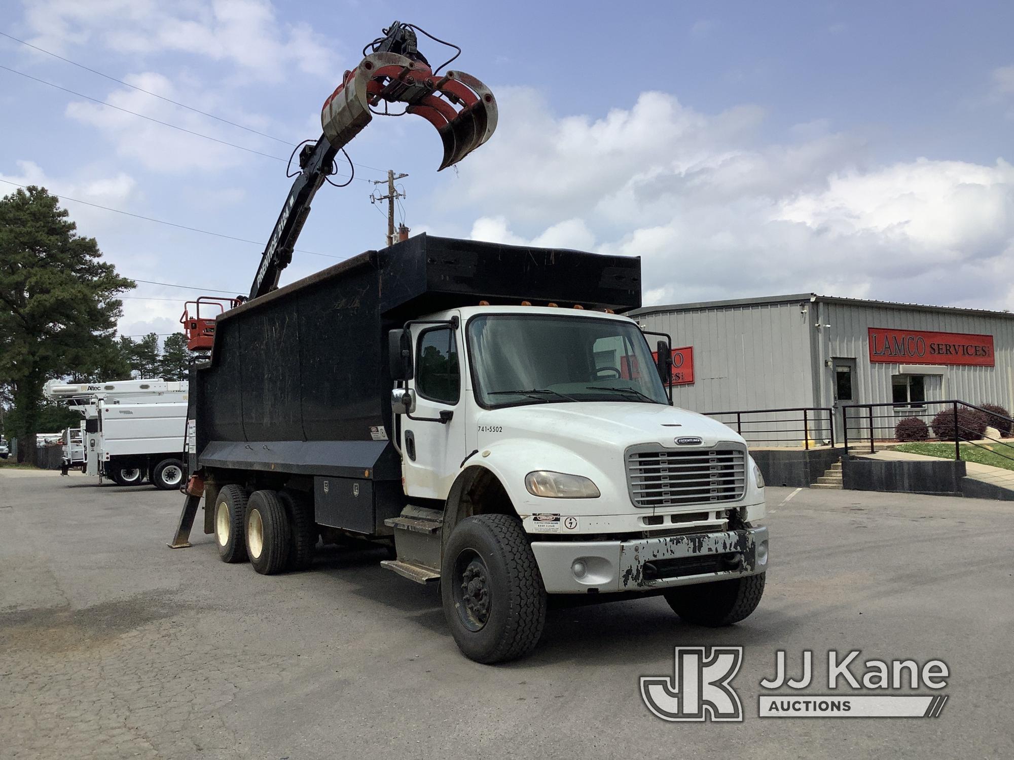 (Graysville, AL) Prentice 2124, Grappleboom Crane rear mounted on 2015 Freightliner M2106 Dump Debri