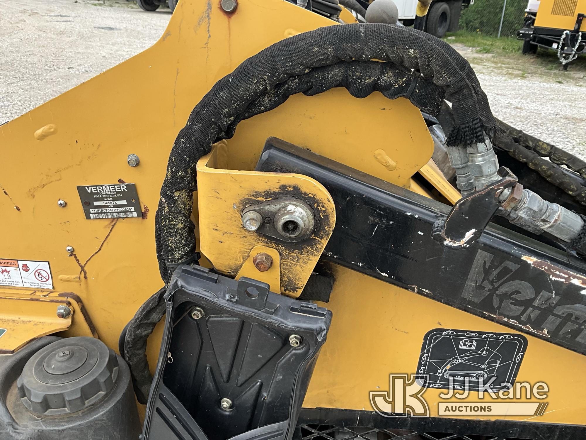 (Elizabethtown, KY) 2013 Vermeer S650TX Walk-Behind Crawler Skid Steer Loader Not Running, Condition