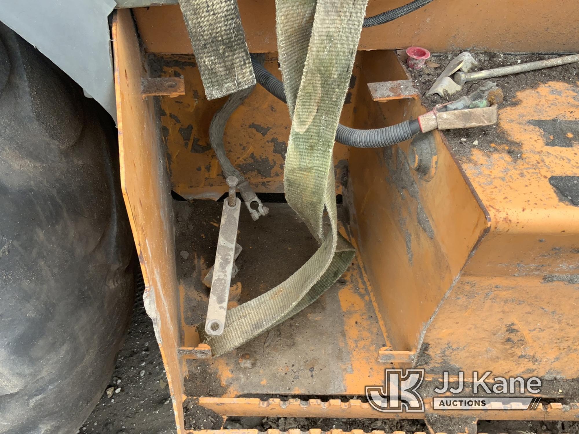 (Fort Pierce, FL) Case 580SM Tractor Loader Backhoe Not Running, Condition Unknown)( Dash Apart, Bat