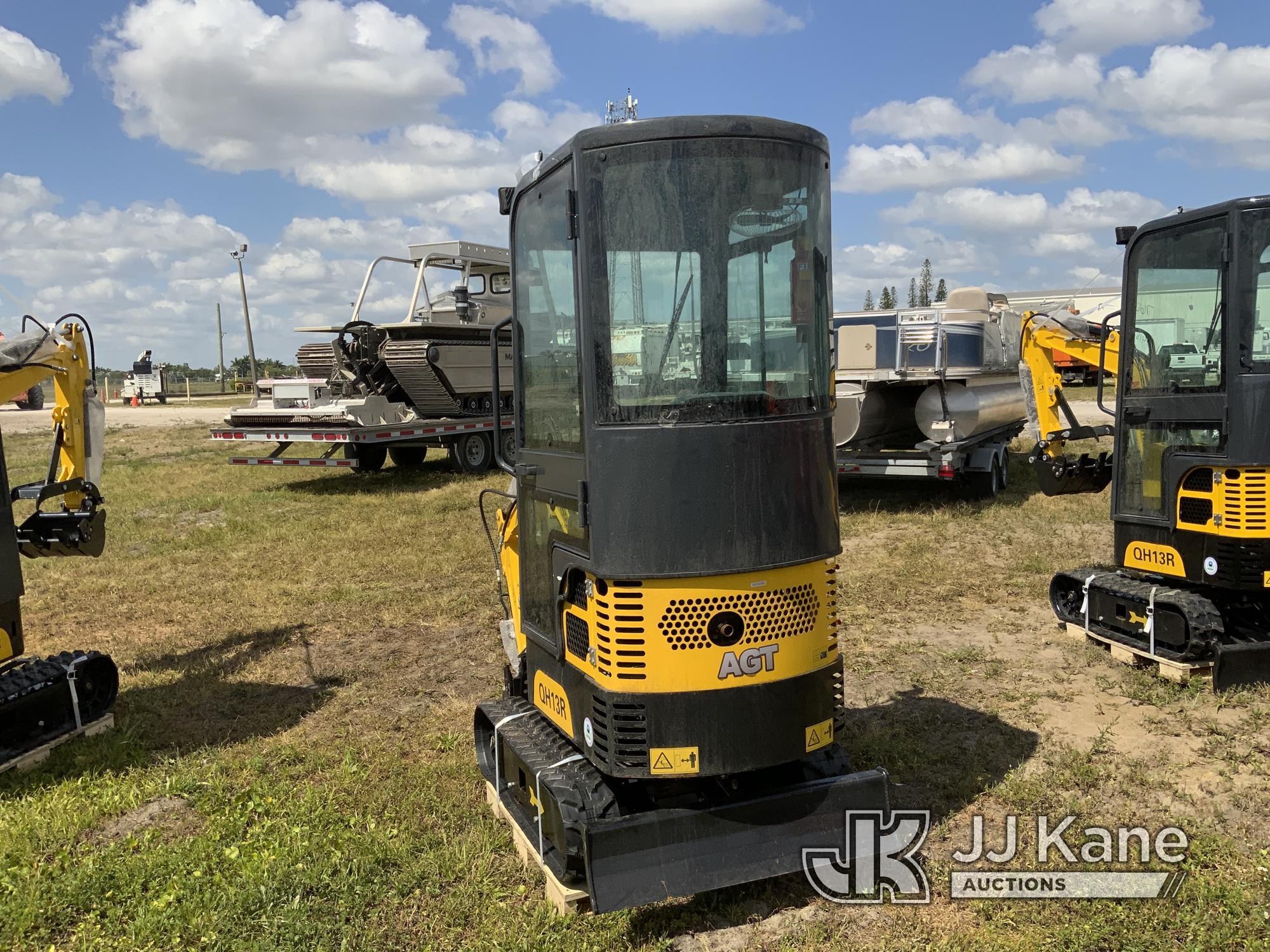 (Westlake, FL) 2024 AGT QH13R Mini Hydraulic Excavator New/Unused