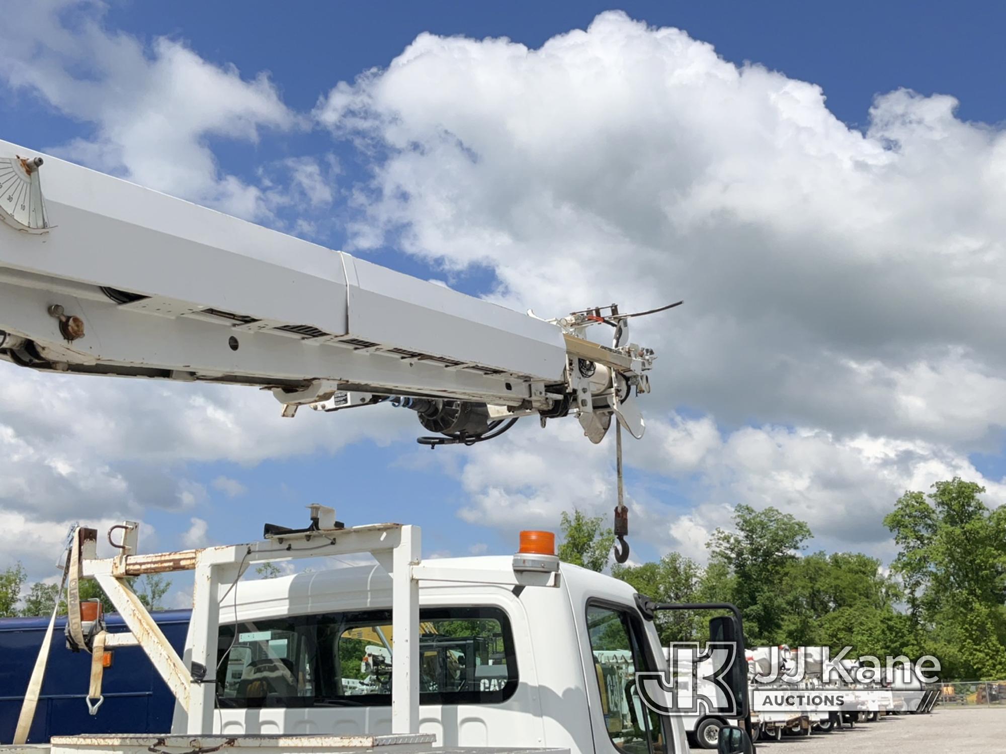 (Verona, KY) Altec DM47-TR, Digger Derrick rear mounted on 2011 Freightliner M2 106 Utility Truck Ru