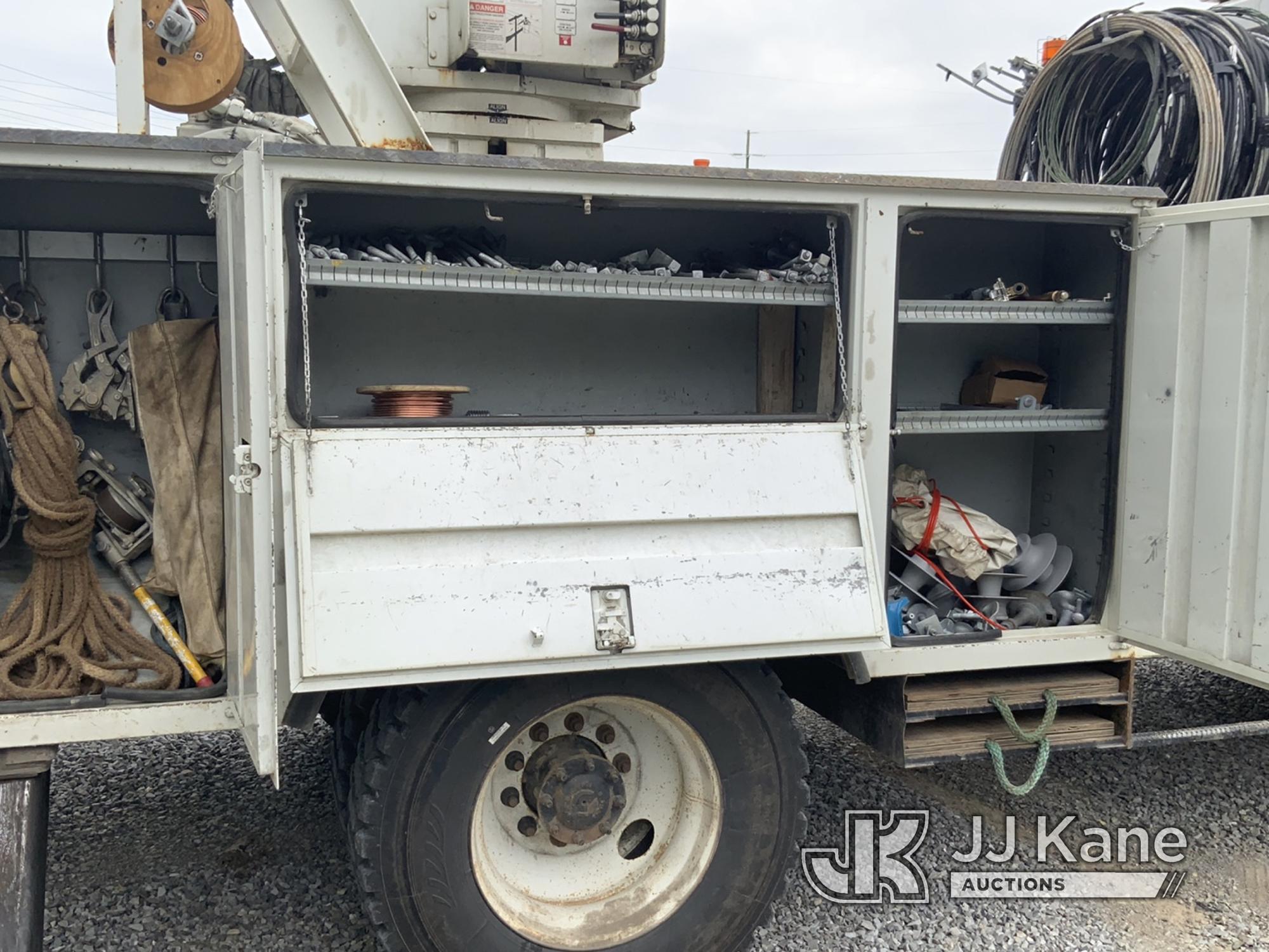 (New Tazewell, TN) Terex/Telelect Hi-Ranger HRX-55, Material Handling Bucket Truck rear mounted on 2