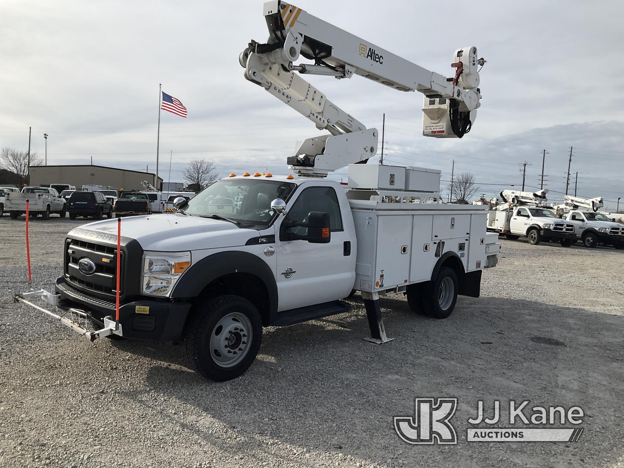 (Villa Rica, GA) Altec AT40-MH, Articulating & Telescopic Material Handling Bucket Truck mounted beh