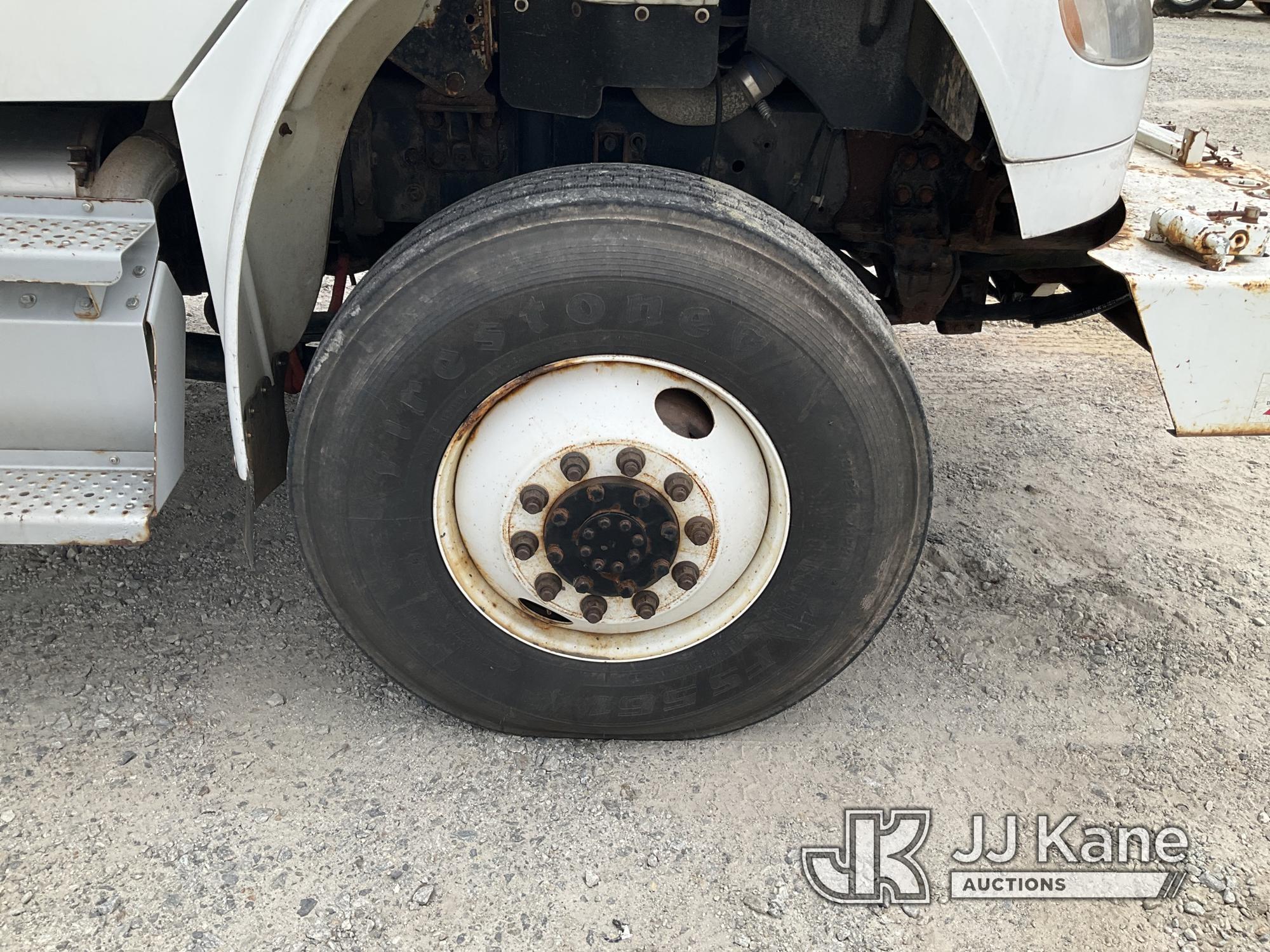 (Villa Rica, GA) HiRanger HRX-55, Material Handling Bucket rear mounted on 2011 Freightliner M2 106