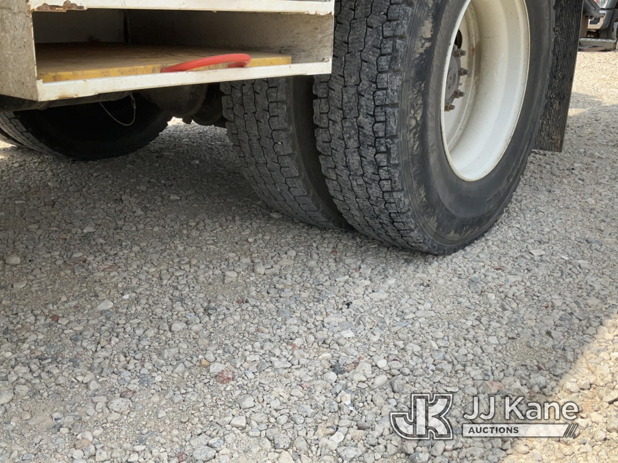 (Charlotte, NC) HiRanger TC55-MH, Material Handling Bucket Truck rear mounted on 2019 Freightliner M