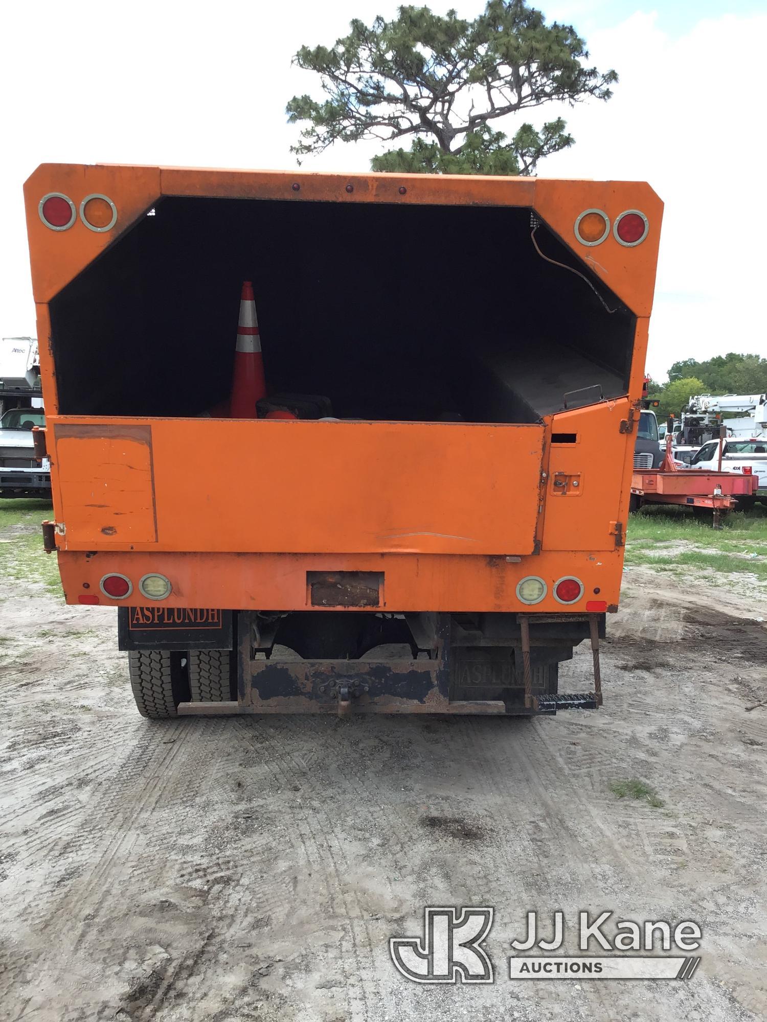 (Ocala, FL) 2015 Ford F750 Chipper Dump Truck Runs, Moves, Dumps) (Check Engine Light On.