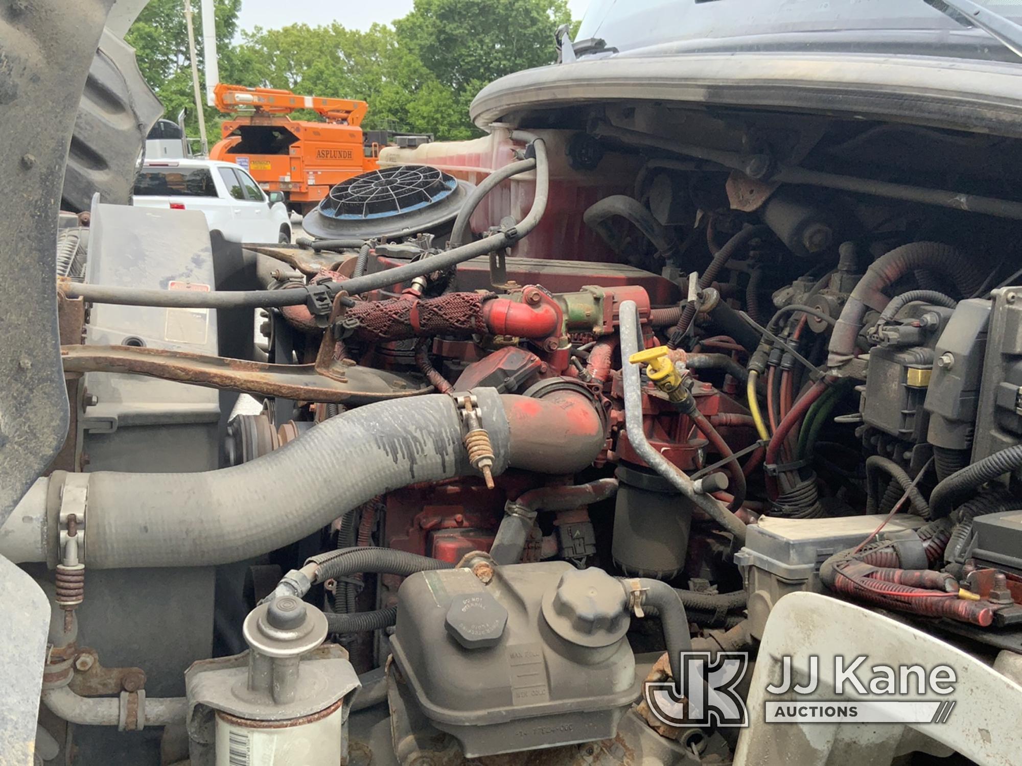 (New Tazewell, TN) HiRanger 5TC-55, Material Handling Bucket Truck rear mounted on 2016 Freightliner