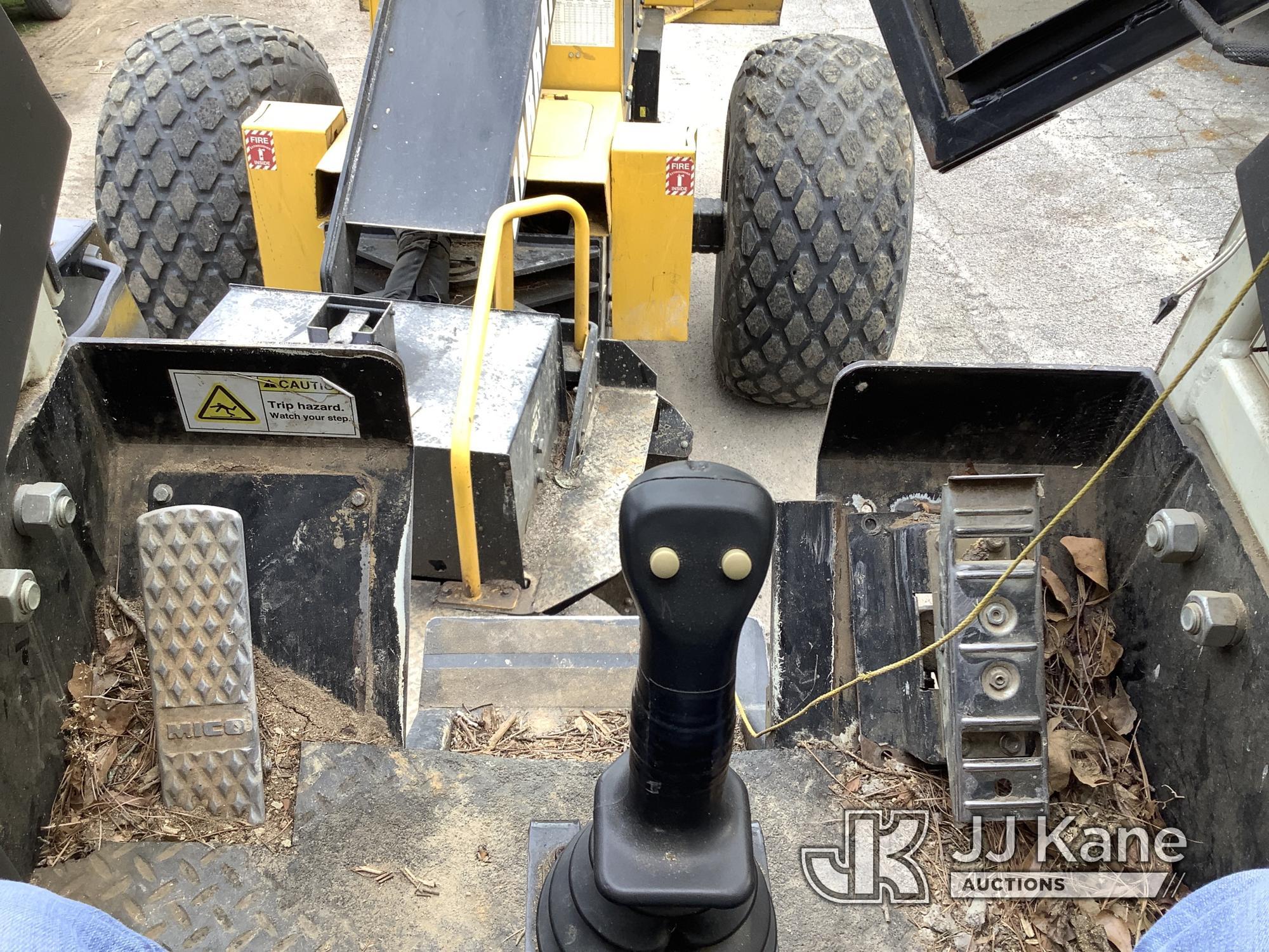 (Graysville, AL) 2016 Jarraff 4 Wheel Drive Skid Steer Loader Runs, Moves & Operates)(Seller States: