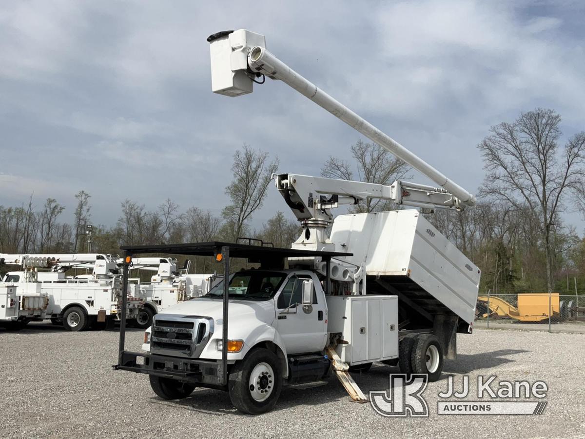 (Verona, KY) Altec LR760-E70, Over-Center Elevator Bucket Truck mounted behind cab on 2012 Ford F750