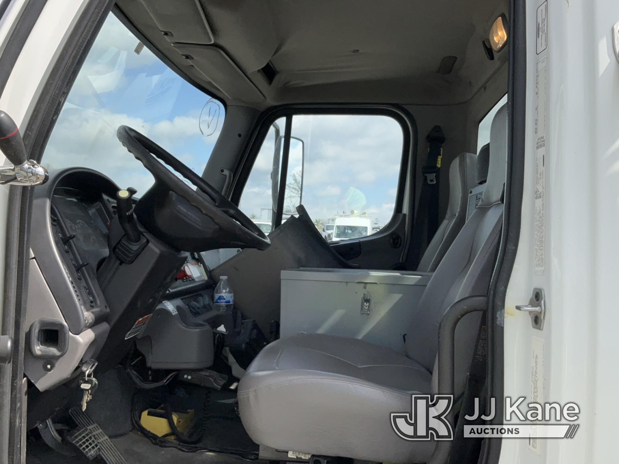 (Verona, KY) Altec DM47-TR, Digger Derrick rear mounted on 2011 Freightliner M2 106 Utility Truck Ru