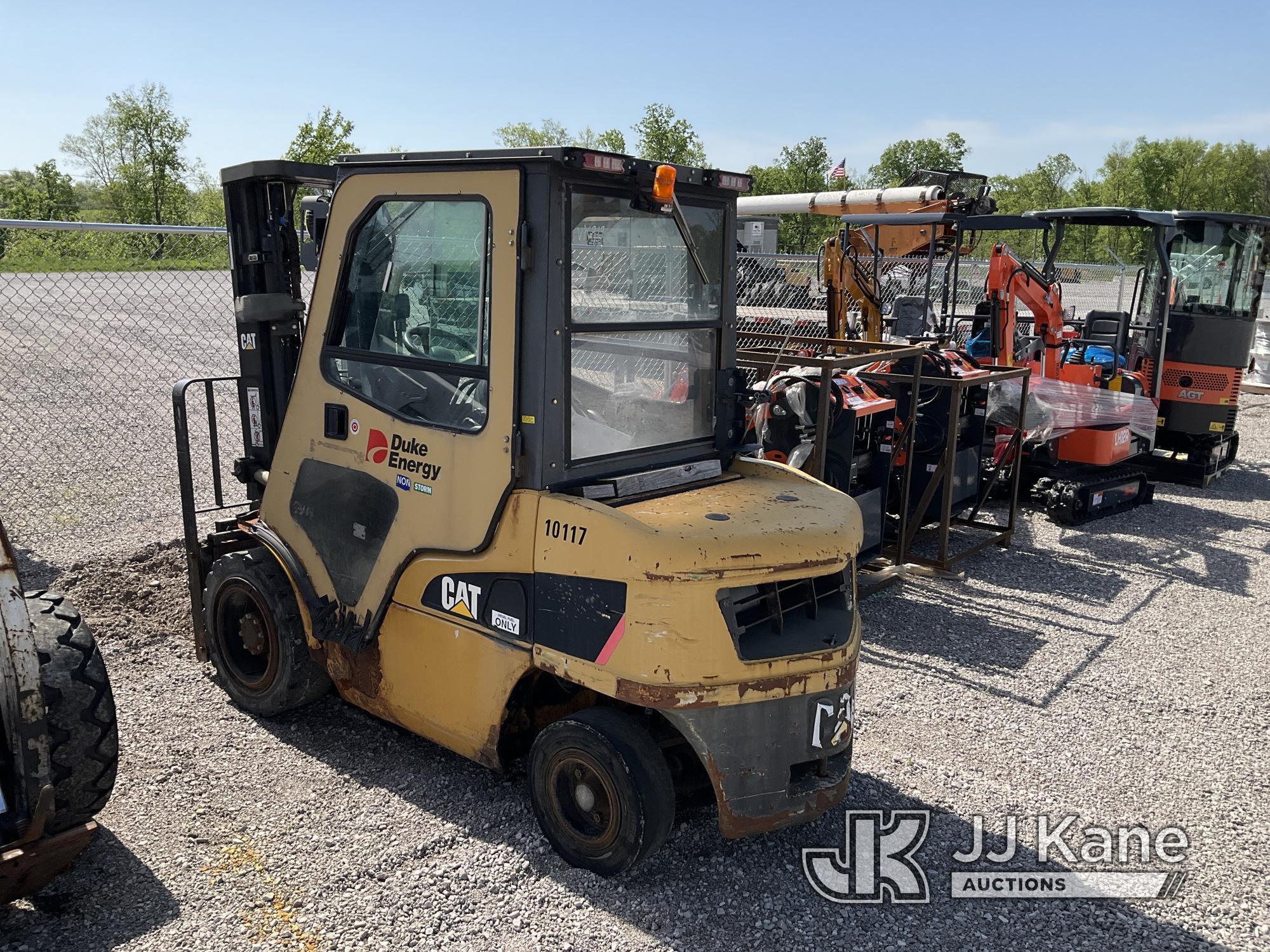 (Verona, KY) 2009 Caterpillar P6000D Rubber Tired Forklift Not Running, Condition Unknown, Steering