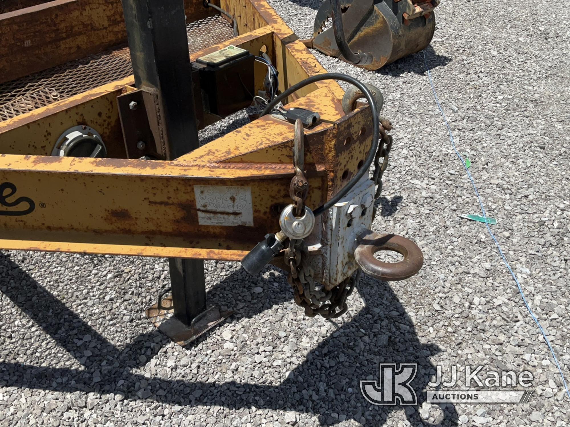 (Verona, KY) 2012 Belshe Industries WB14-2EP T/A Tagalong Equipment Trailer No Title) (Damaged Decki