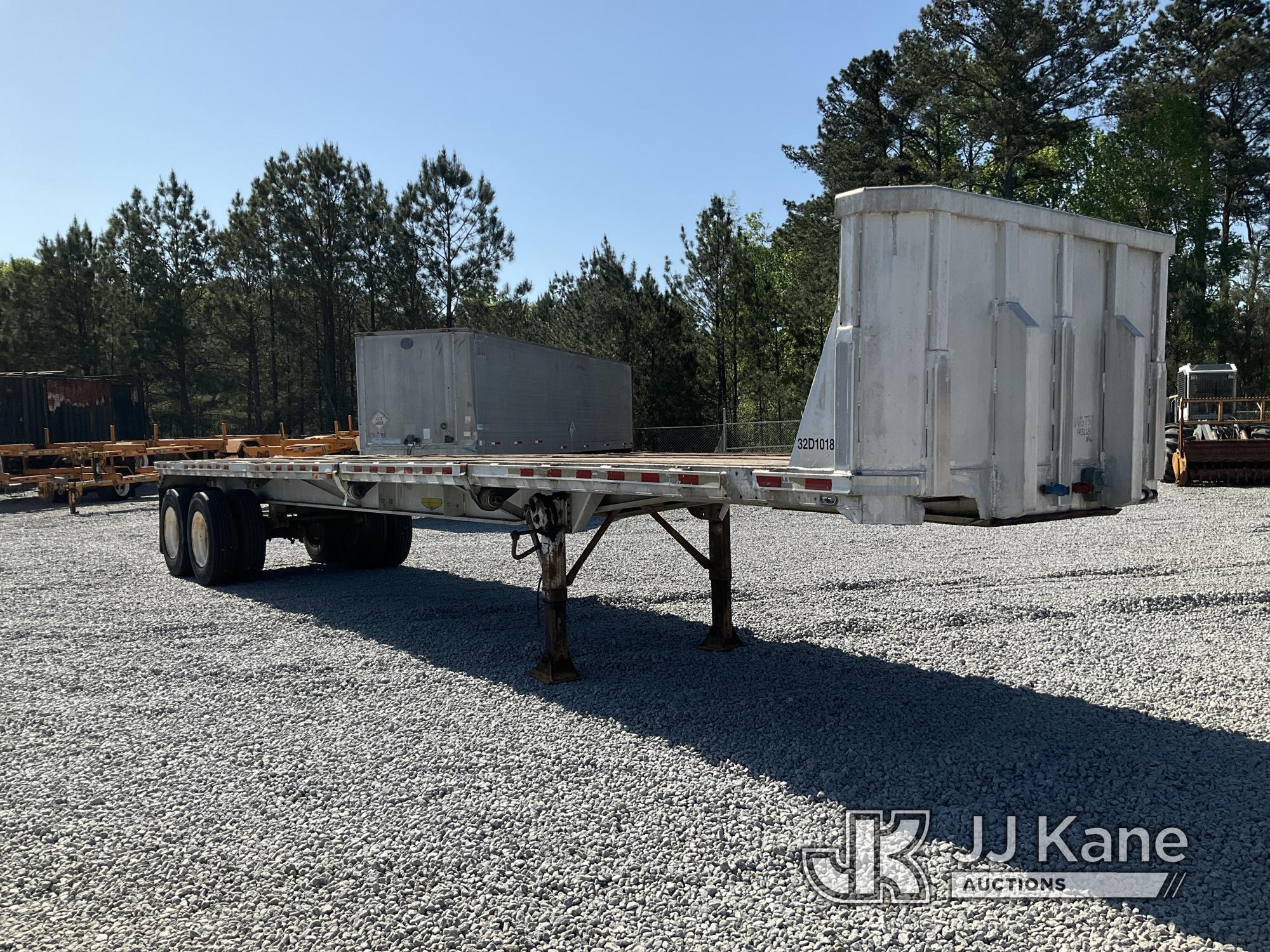 (Villa Rica, GA) 1976 RAVEN T/A High Flatbed Trailer