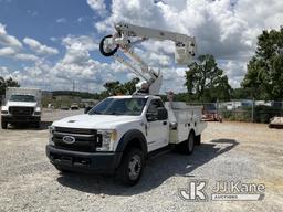 (Villa Rica, GA) Altec AT40G, Articulating & Telescopic Bucket mounted behind cab on 2017 Ford F550