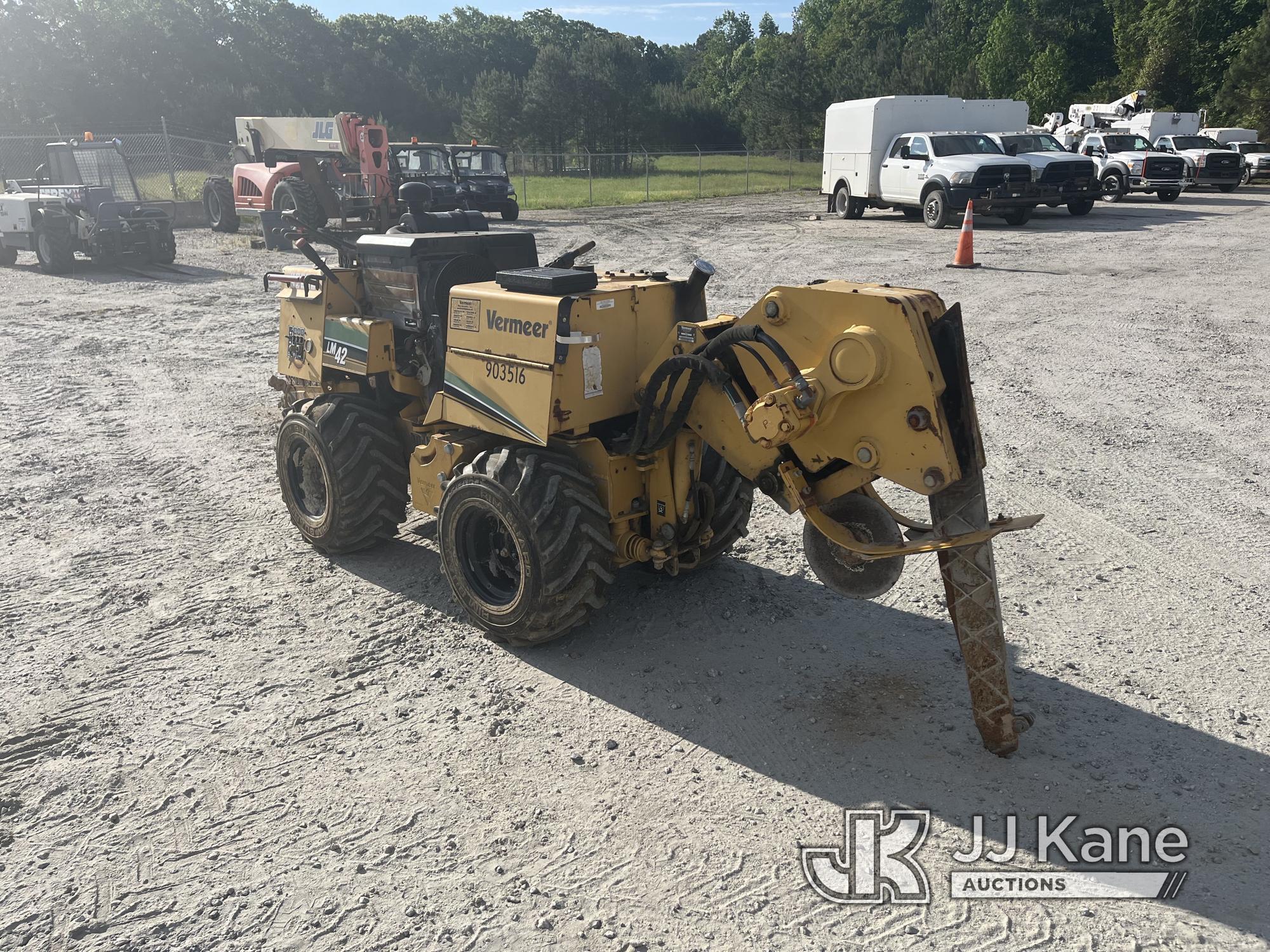 (Chester, VA) 2008 Vermeer LM42 Walk Beside Articulating Combo Trencher/Vibratory Cable Plow Operate