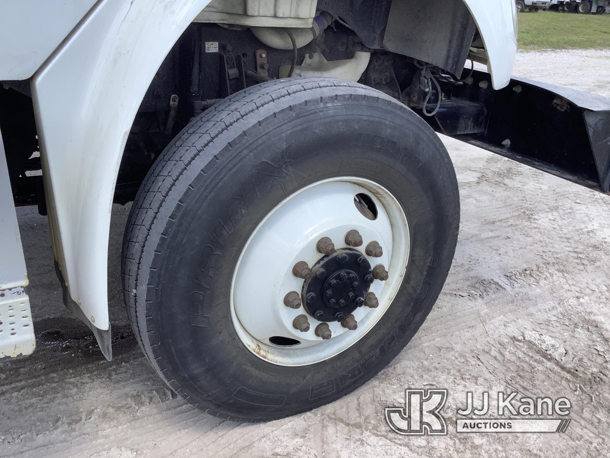 (Westlake, FL) Altec AA55, Material Handling Bucket Truck rear mounted on 2016 Freightliner M2 106 4