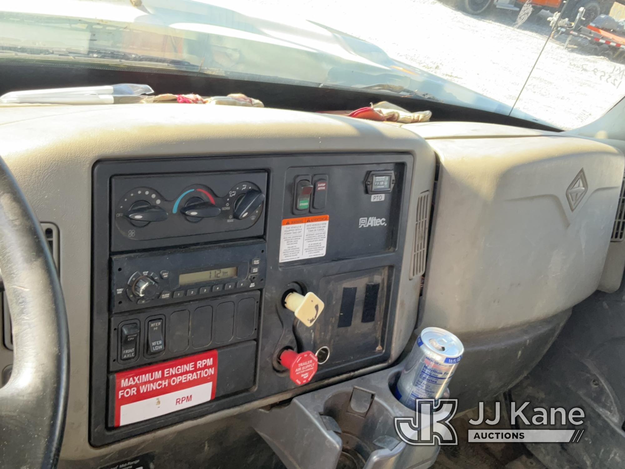 (Verona, KY) Altec DM47-TR, Digger Derrick rear mounted on 2013 International 7300 4x4 Utility Truck