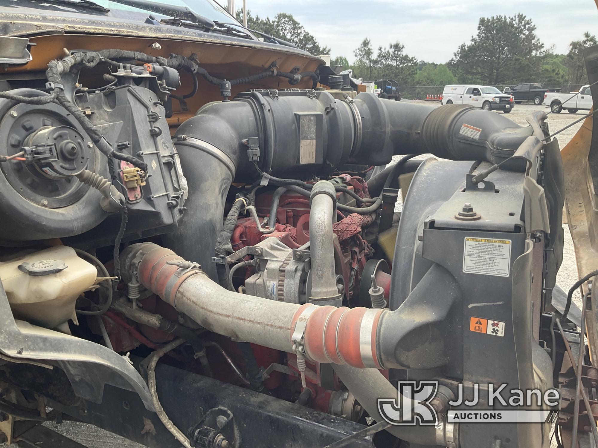 (Villa Rica, GA) 2008 Ford F650 Chipper Dump Truck Runs, Moves & Dump Operates)( Jump To Start, Serv