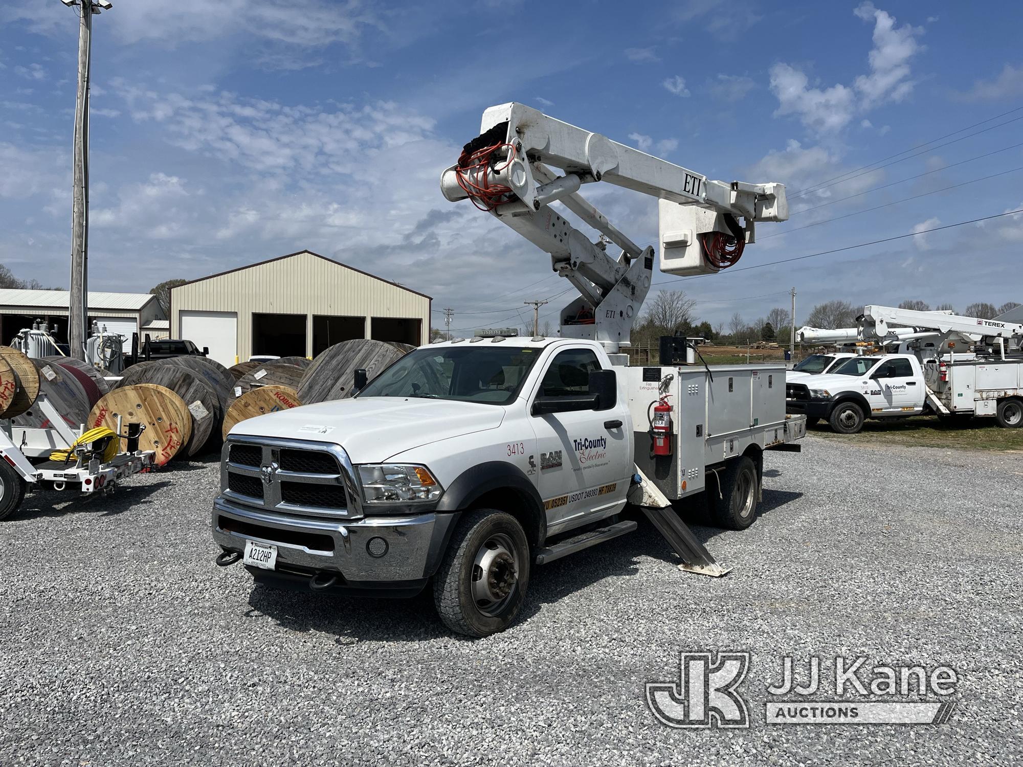 (Scottsville, KY) ETI ETOMH37-IH, Articulating & Telescopic Material Handling Bucket Truck mounted b