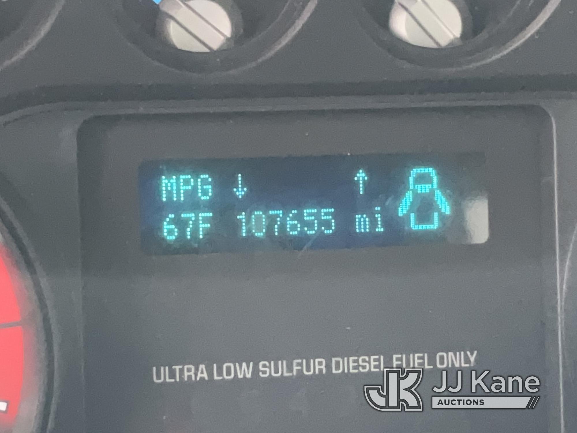 (Verona, KY) 2014 Ford F550 4x4 Chipper Dump Truck Runs, Moves & Dump Operates) (Check Engine Light