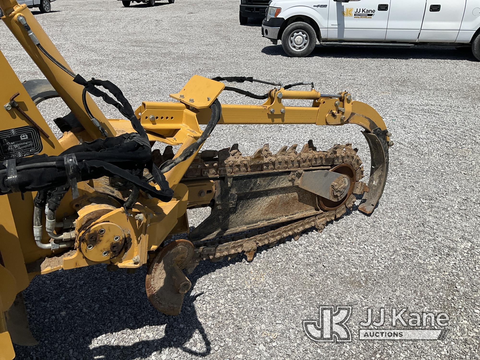 (Verona, KY) 2016 Vermeer RTX450 Crawler Trencher Runs & Operates