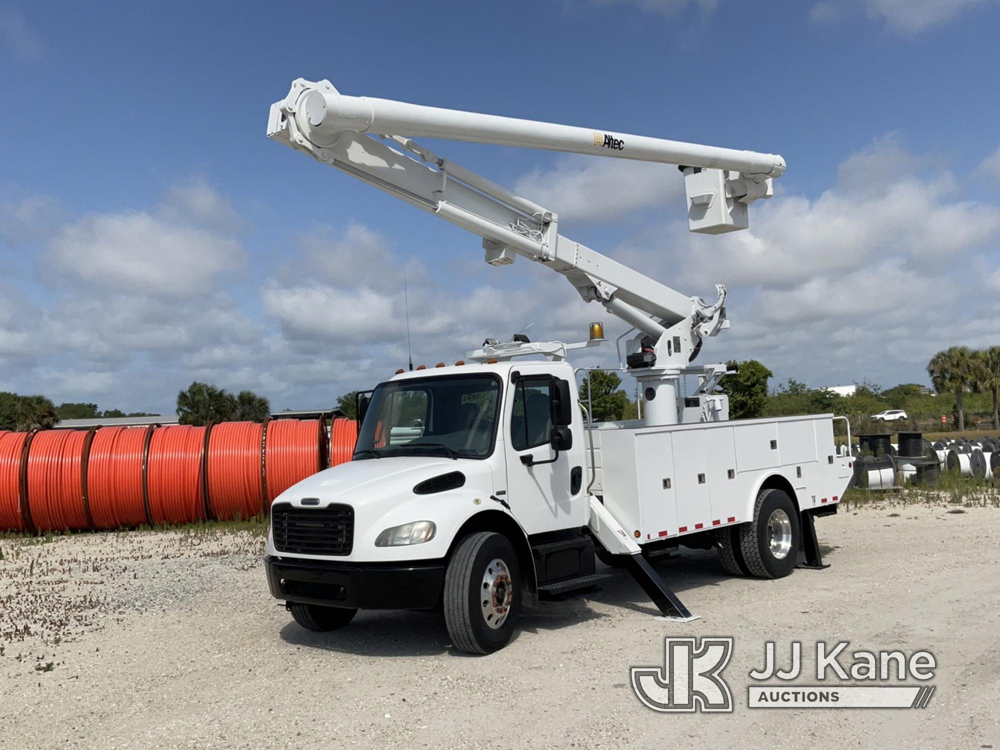 (Sarasota, FL) Altec LRV-55, Over-Center Bucket Truck center mounted on 2007 Freightliner M2 106 Uti