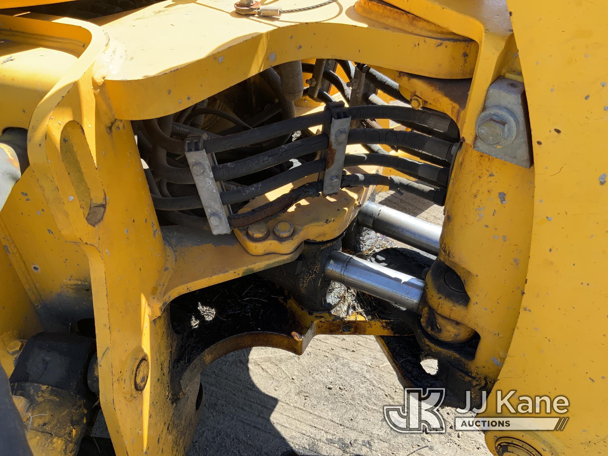(Tampa, FL) 2003 JCB 214 Tractor Loader Extendahoe Runs, Moves & Operates) (Hydraulic Leak, Bad Brak