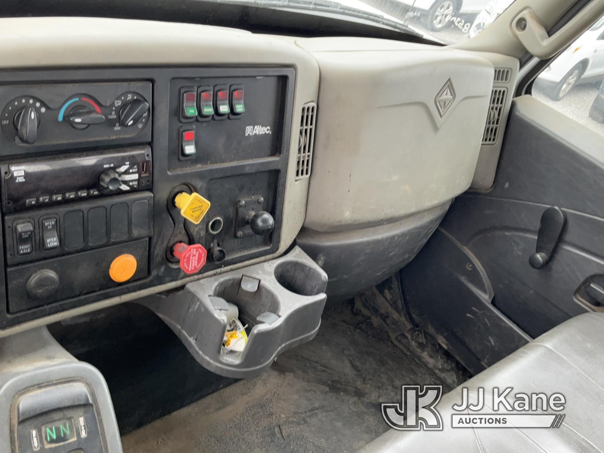 (Verona, KY) Altec DC47-TR, Digger Derrick rear mounted on 2017 International 7300 4x4 Utility Truck