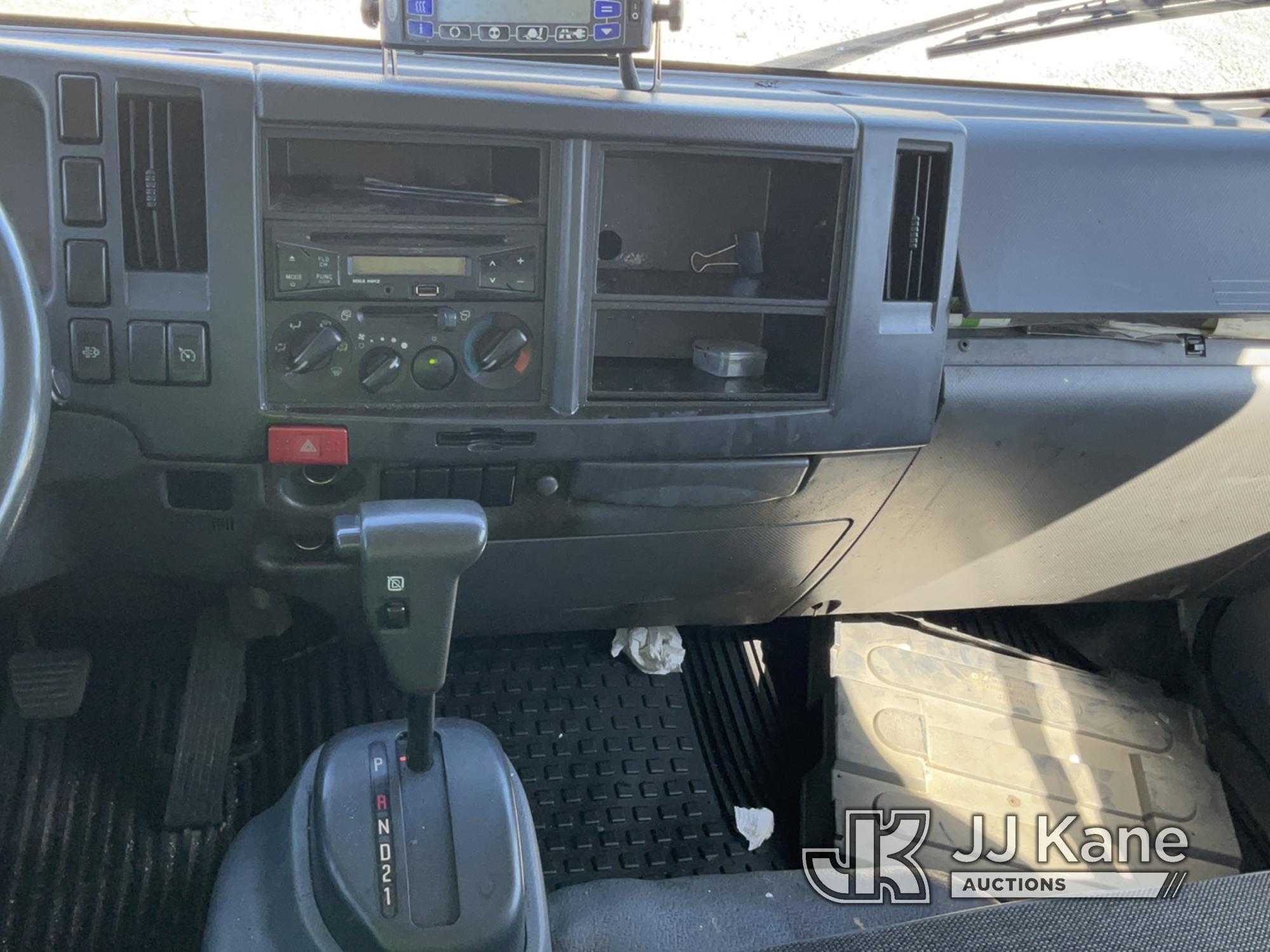 (Villa Rica, GA) 2015 Isuzu NQR Refrigerated Van Body Truck Runs & Moves) (Jump To Start, Check Engi