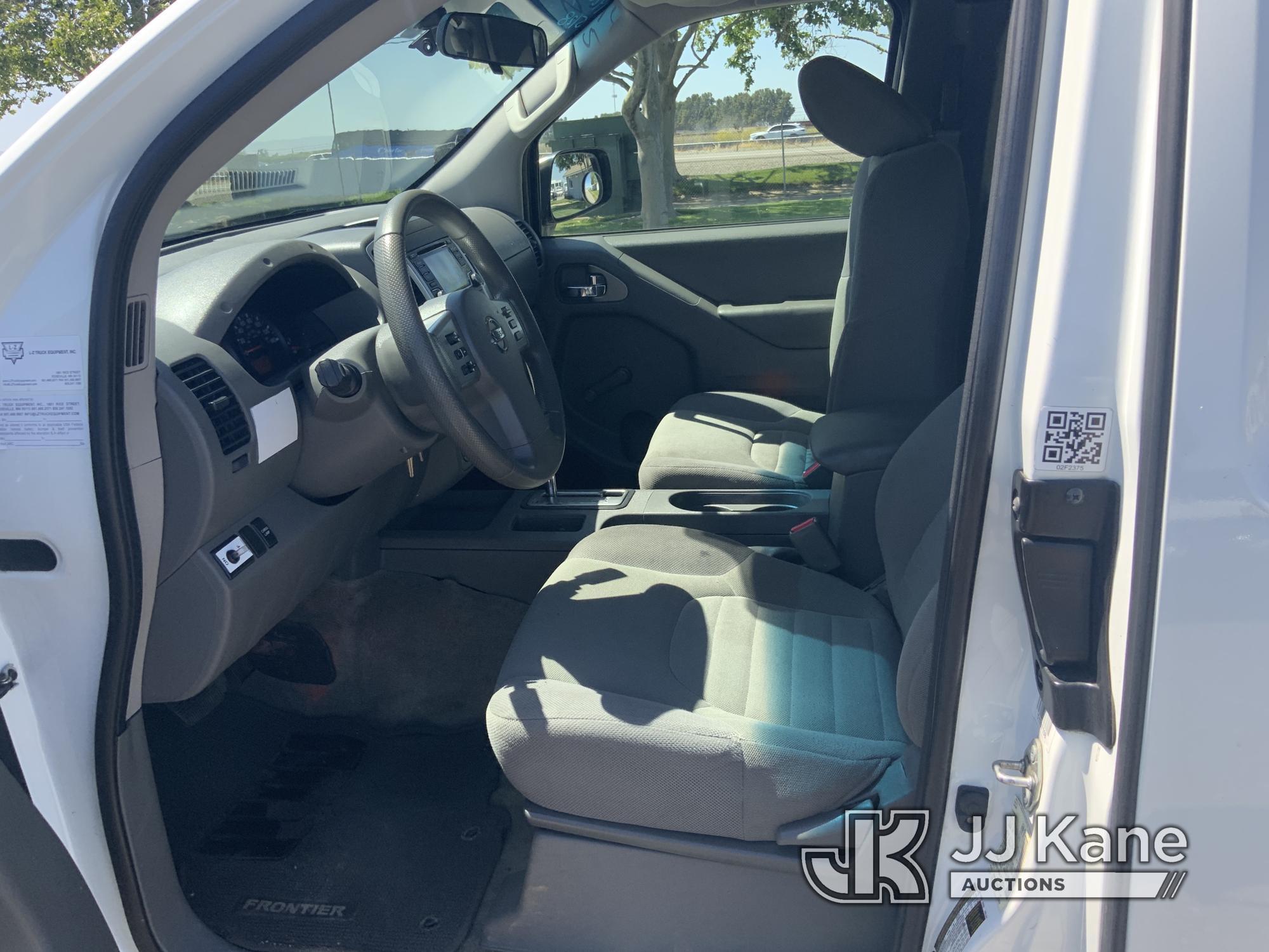 (Dixon, CA) 2017 Nissan Frontier Extended-Cab Pickup Truck Runs & Moves, Engine Monitors