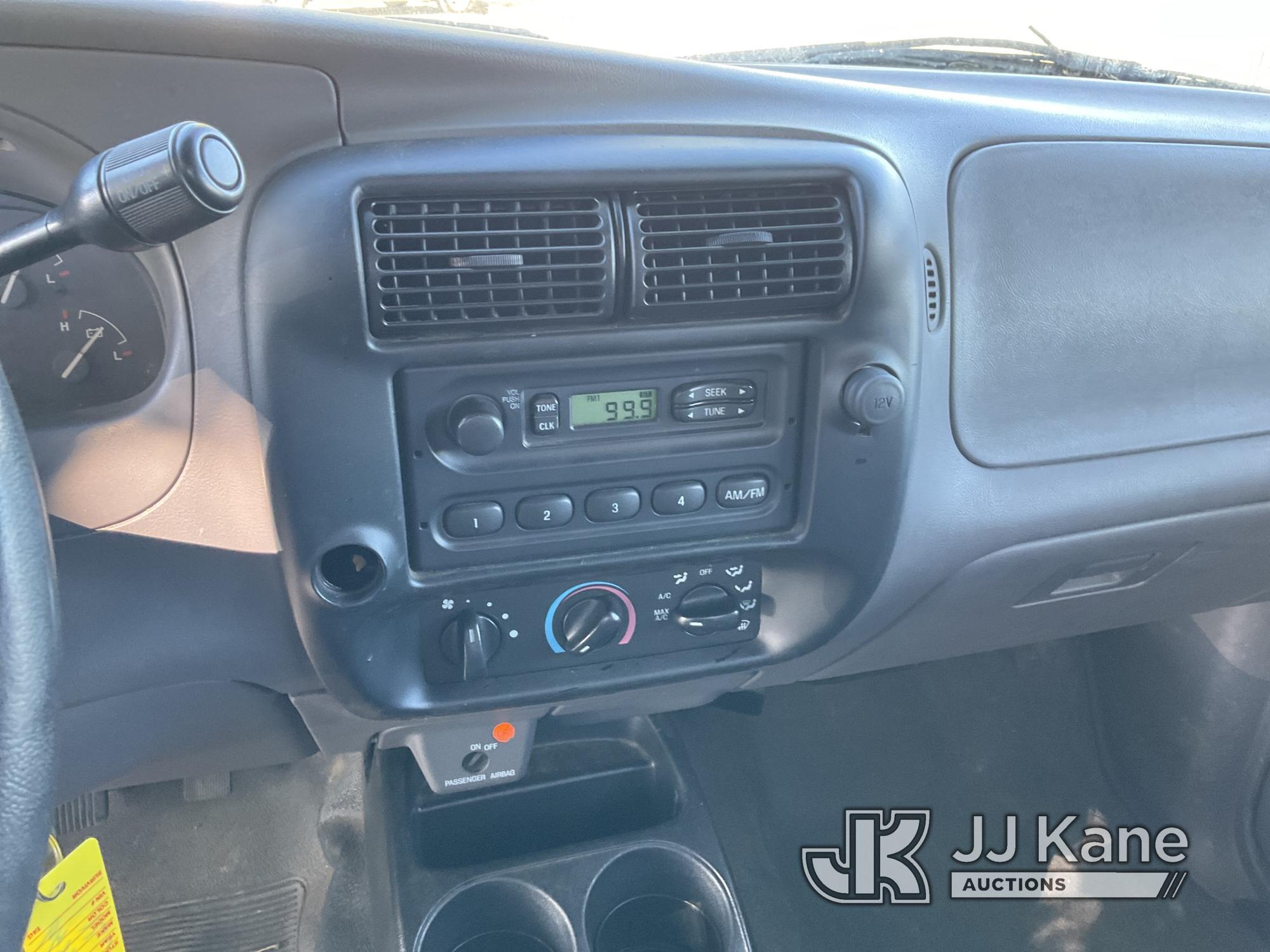 (Dixon, CA) 2002 Ford Ranger Pickup Truck Runs & Moves.