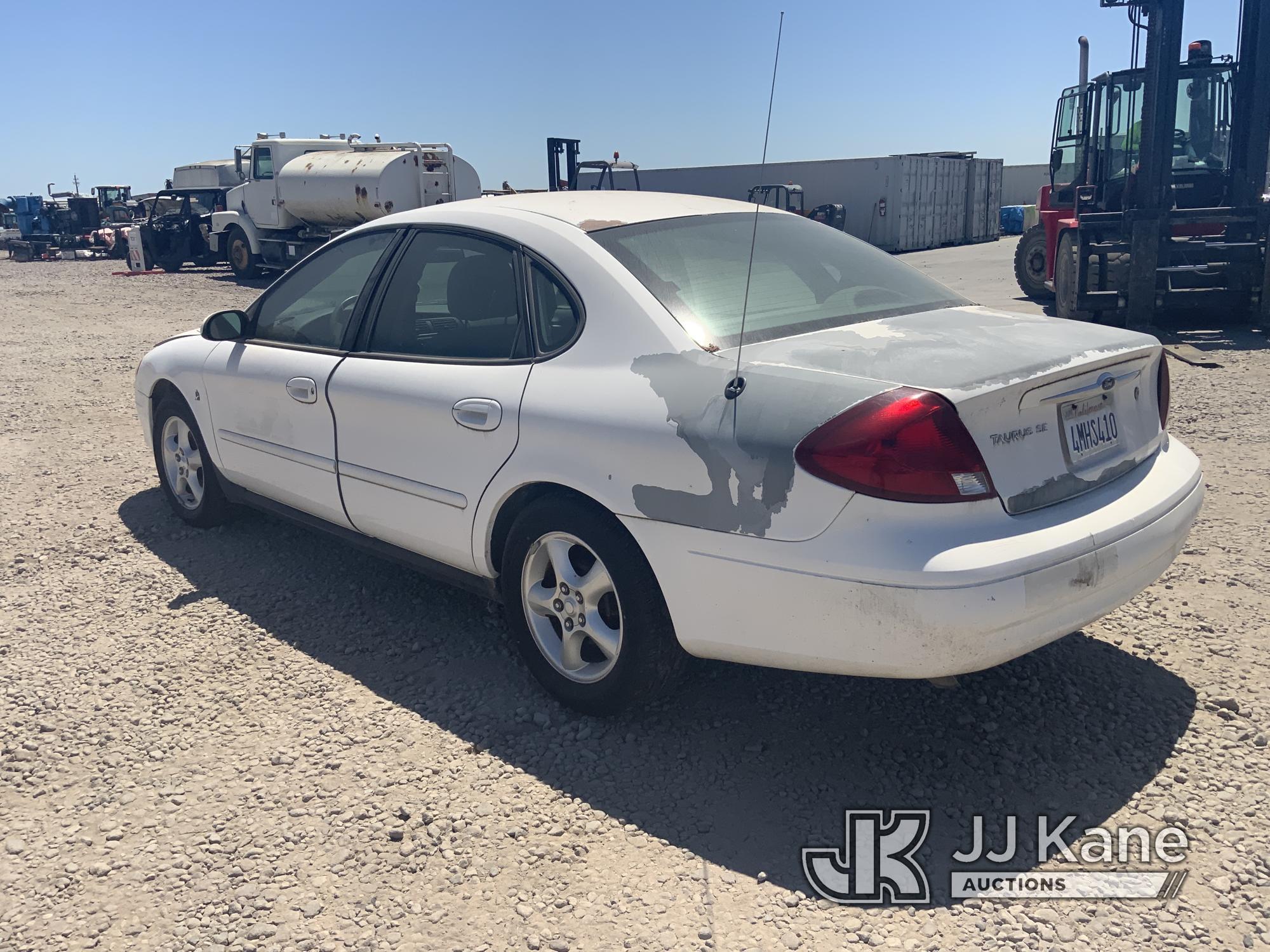 (Dixon, CA) 2000 Ford Taurus 4-Door Sedan Not Running & Condition Unknown) (Starter Issues, Paint Da