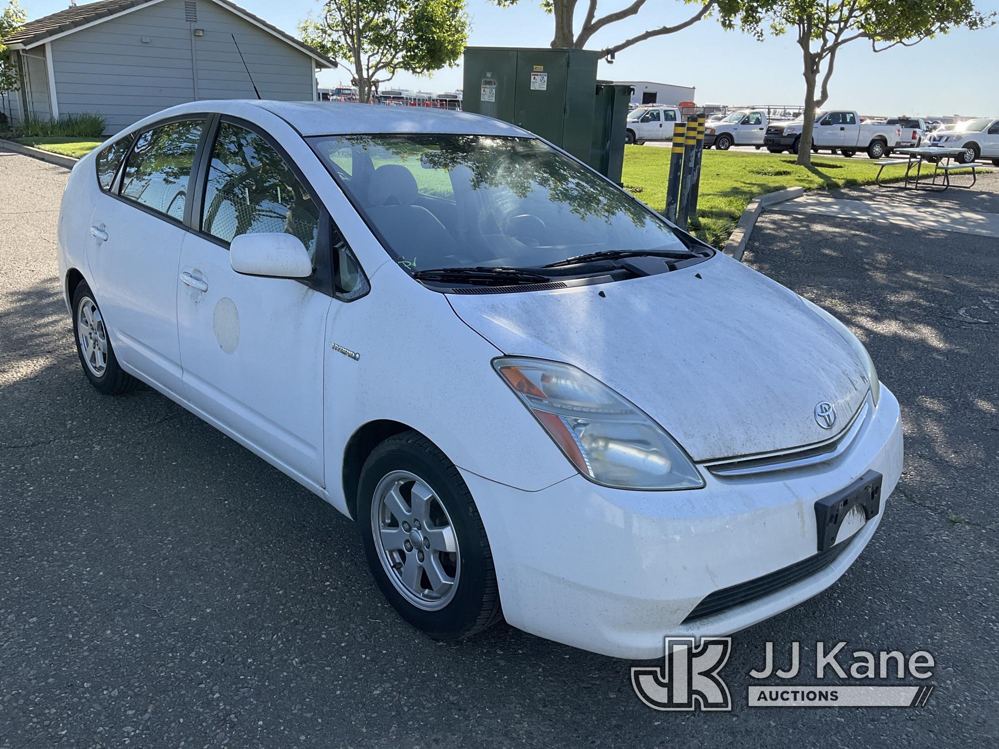 (Dixon, CA) 2008 Toyota Prius Hybrid 4-Door Hybrid Sedan Runs & Moves