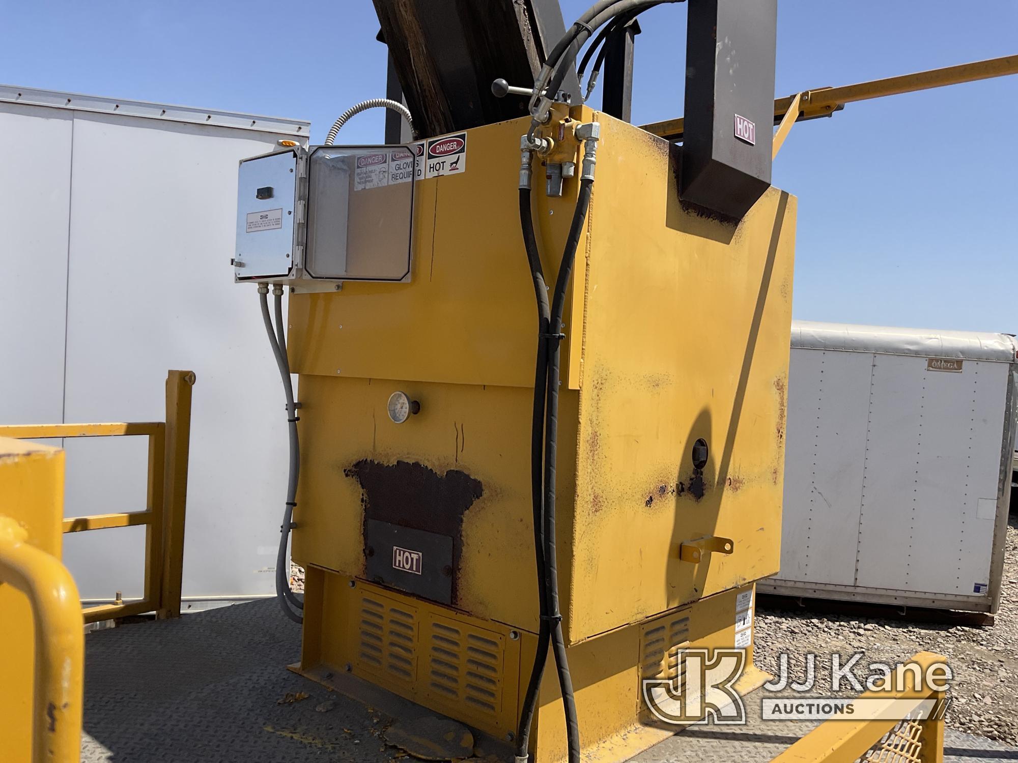 (Dixon, CA) 2014 Ameritrail, Inc Theromoplastic Applicator Trailer Utility Trailer Road Worthy, Does